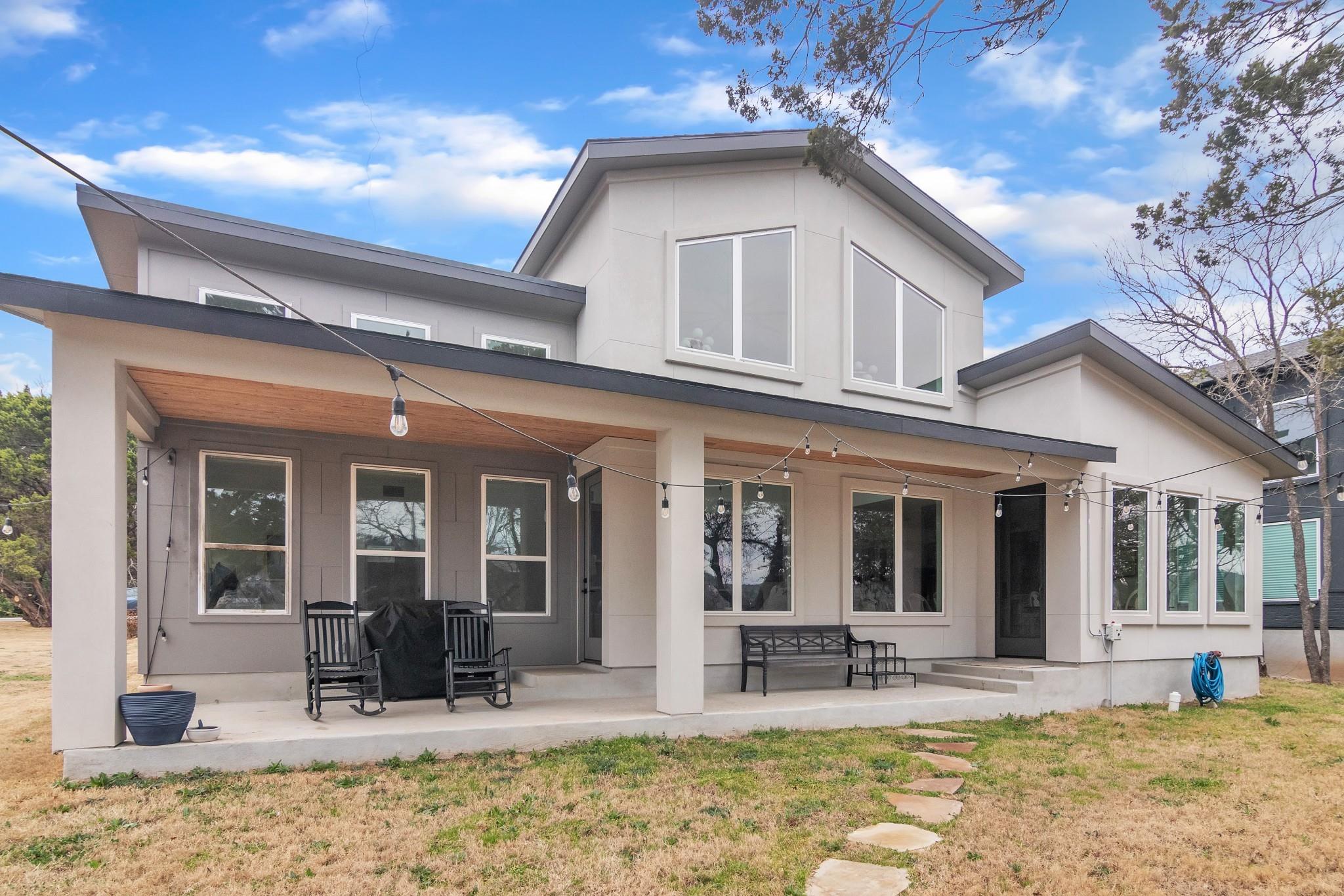 11119 Lakeside Dr, Jonestown, TX 78645