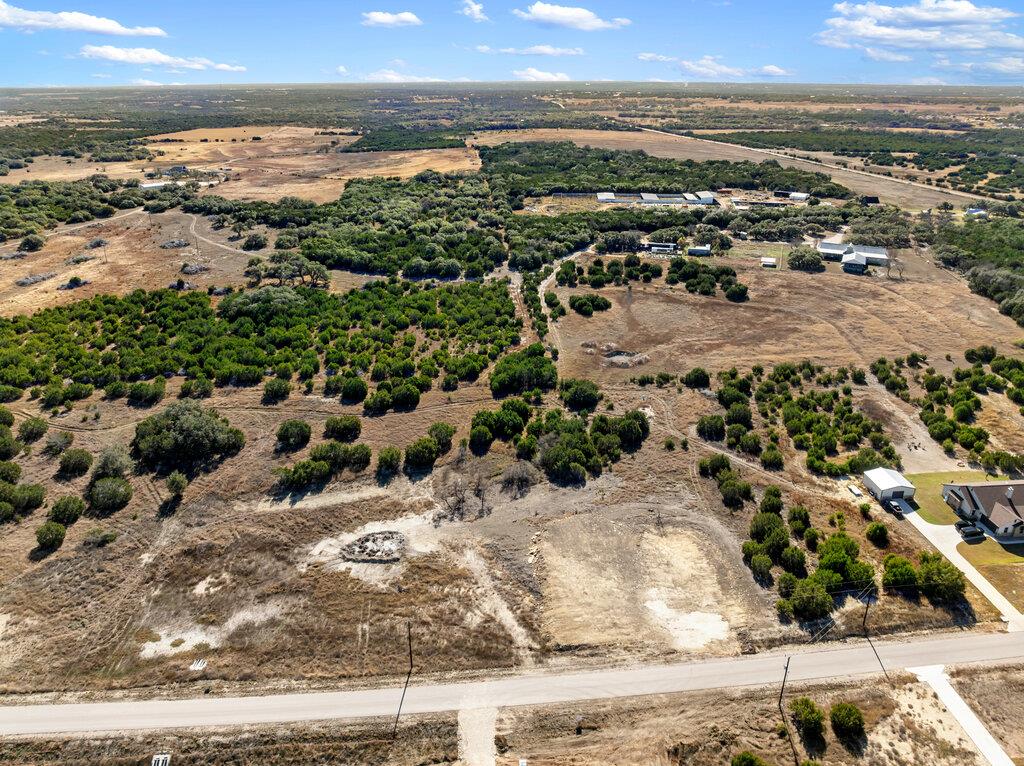 155 Whispering Wind Rd, Bertram, TX 78605