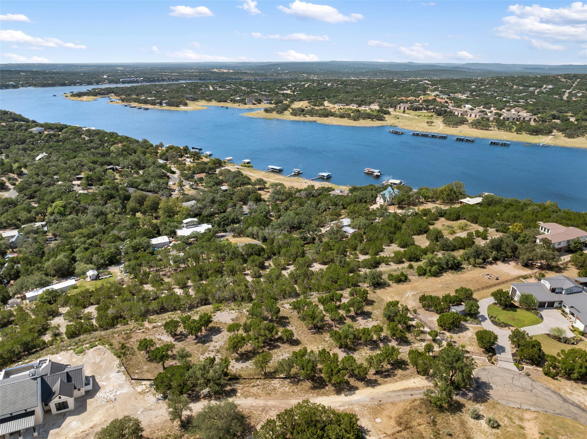 10 Thurman Bluff Dr, Spicewood, TX 78669