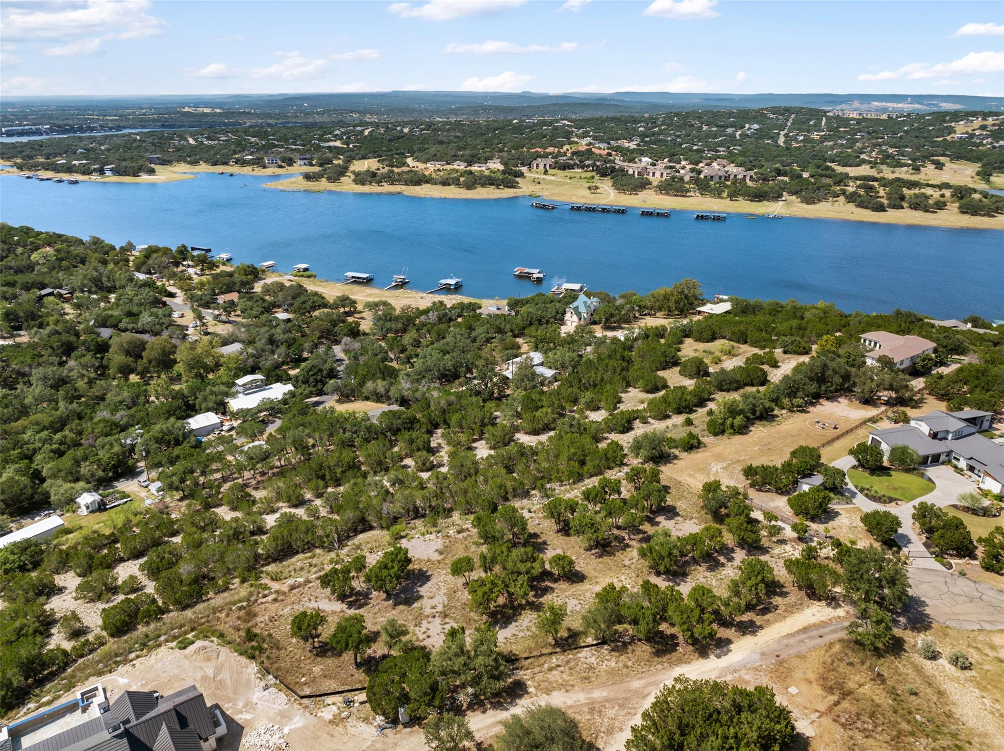 10 Thurman Bluff Dr, Spicewood, TX 78669