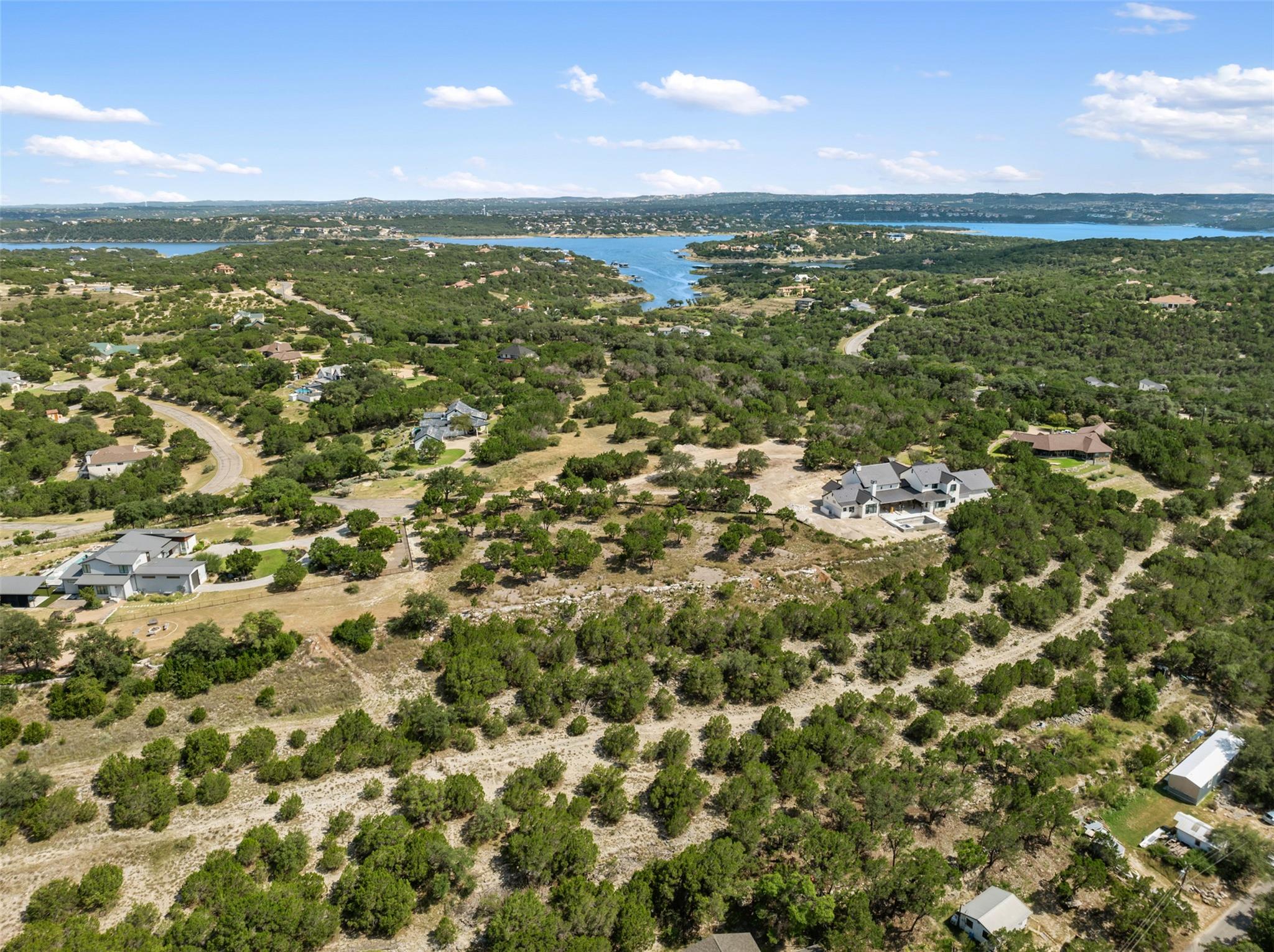 10 Thurman Bluff Dr, Spicewood, TX 78669