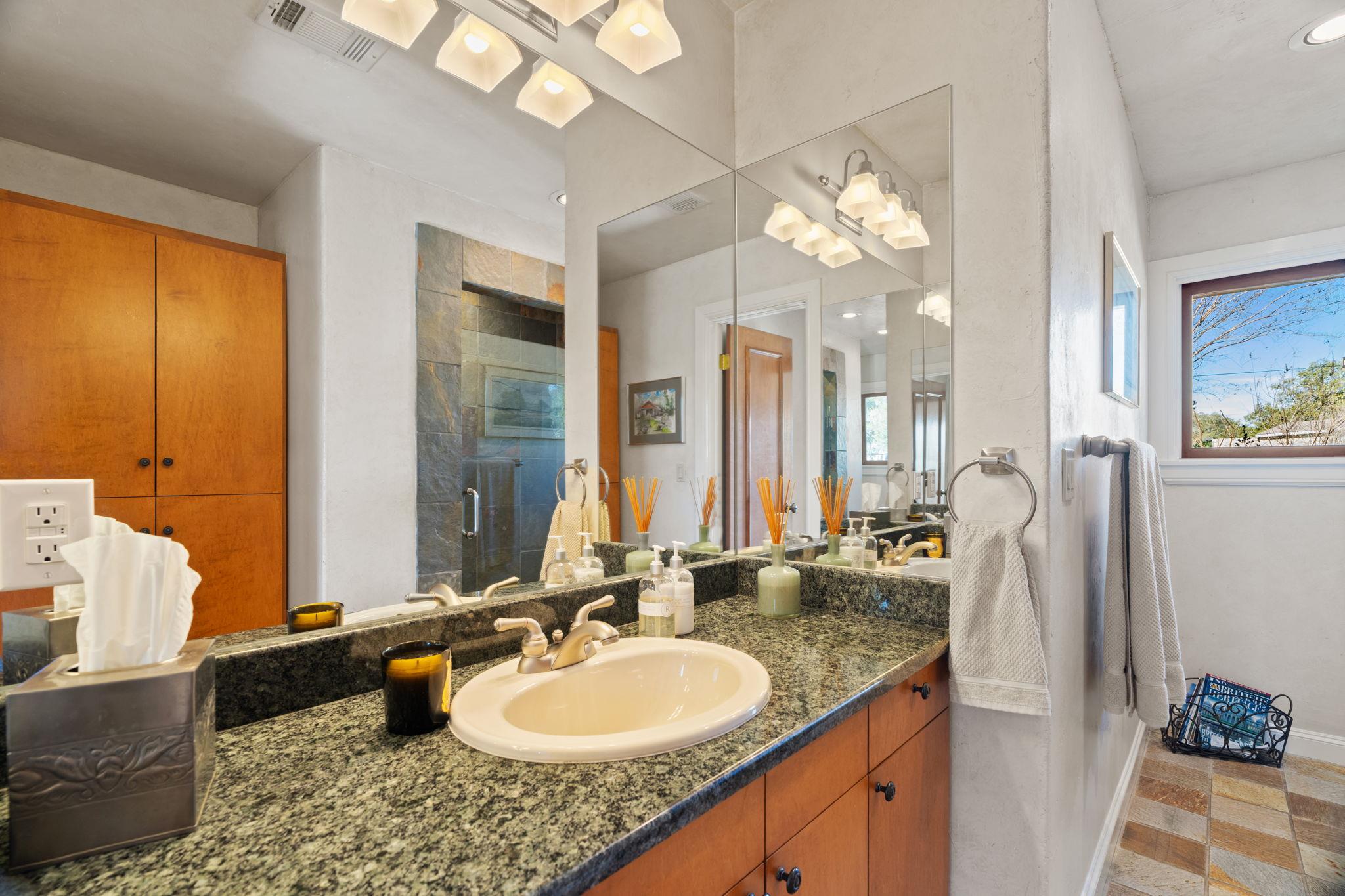 2910 Fall Creek Rd, Spicewood, TX 78669