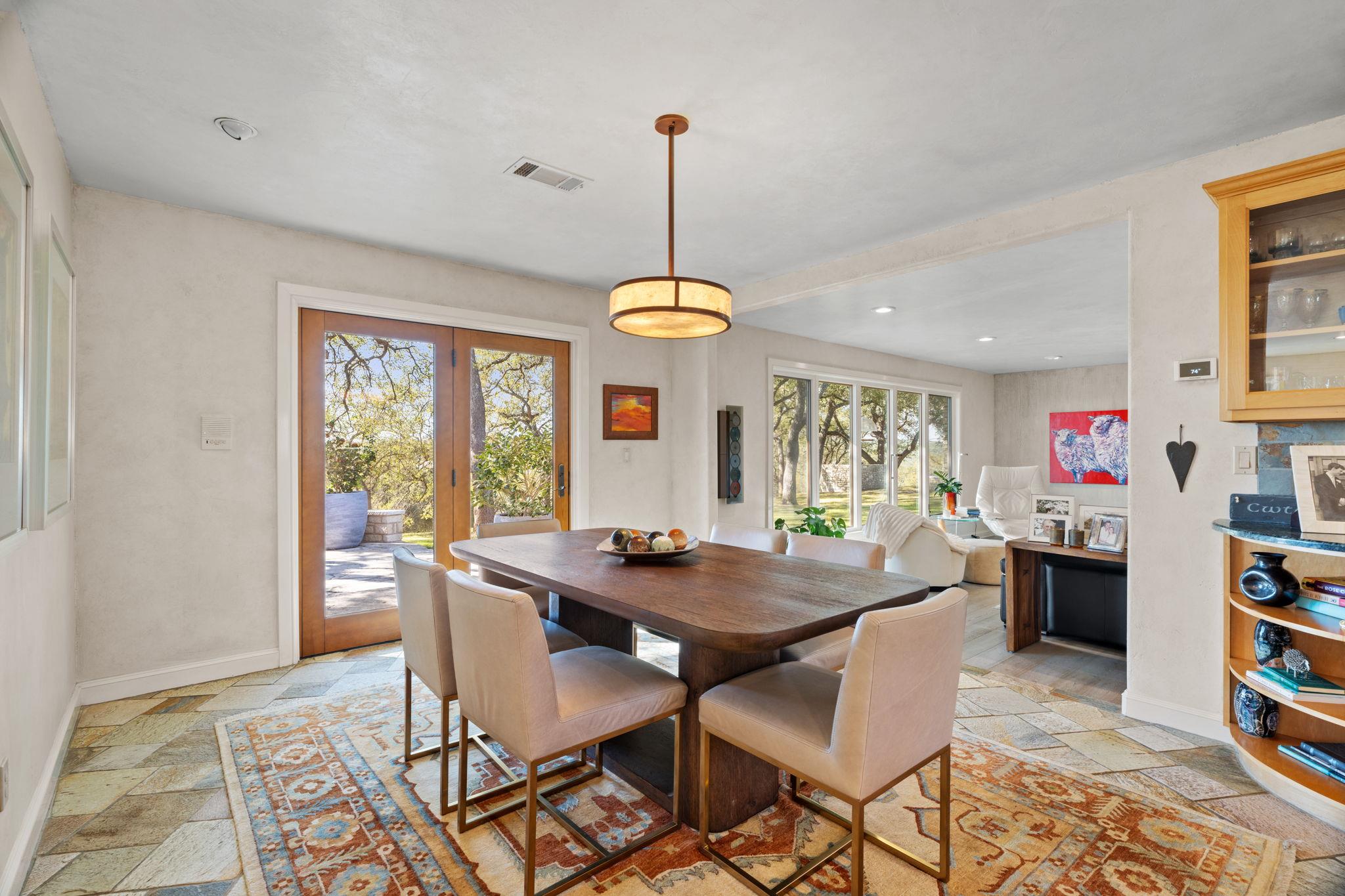 2910 Fall Creek Rd, Spicewood, TX 78669