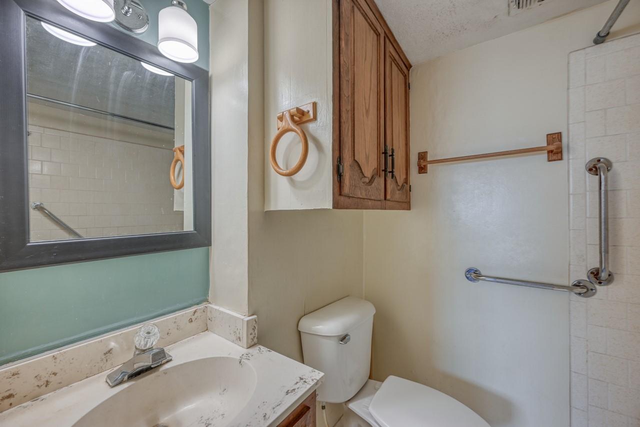 1418 Ocotilla Dr, Marble Falls, TX 78654