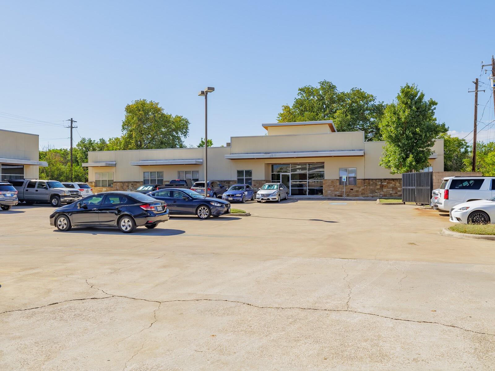 5307 W HWY 290 # 2, Austin, TX 78735