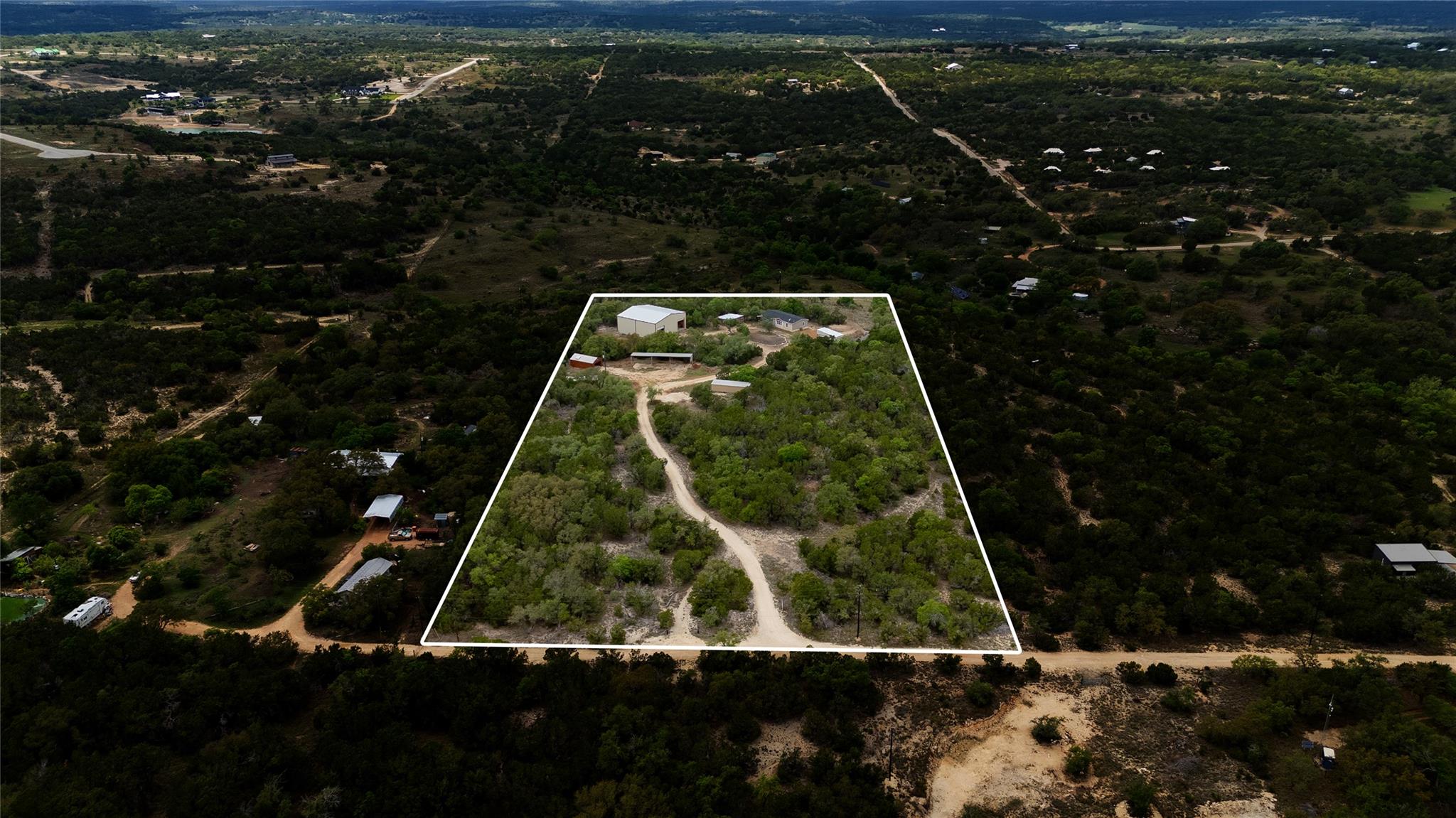 722 Wildwood Ln, Johnson City, TX 78636