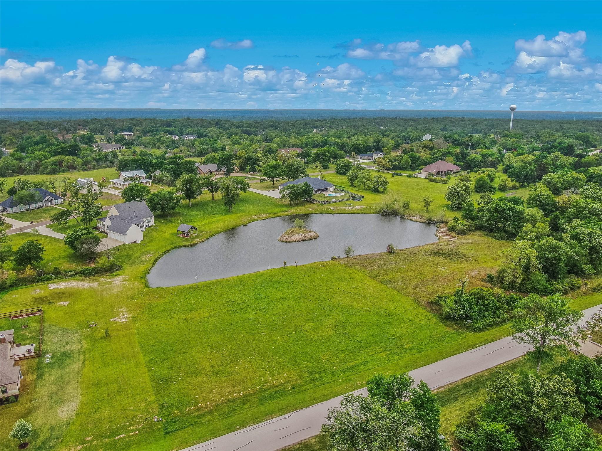 9735 Durham Rd, Iola, TX 77861