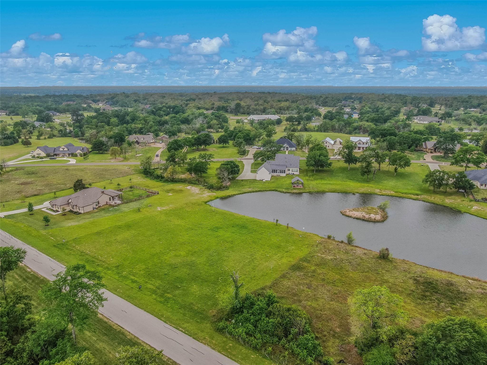 9735 Durham Rd, Iola, TX 77861