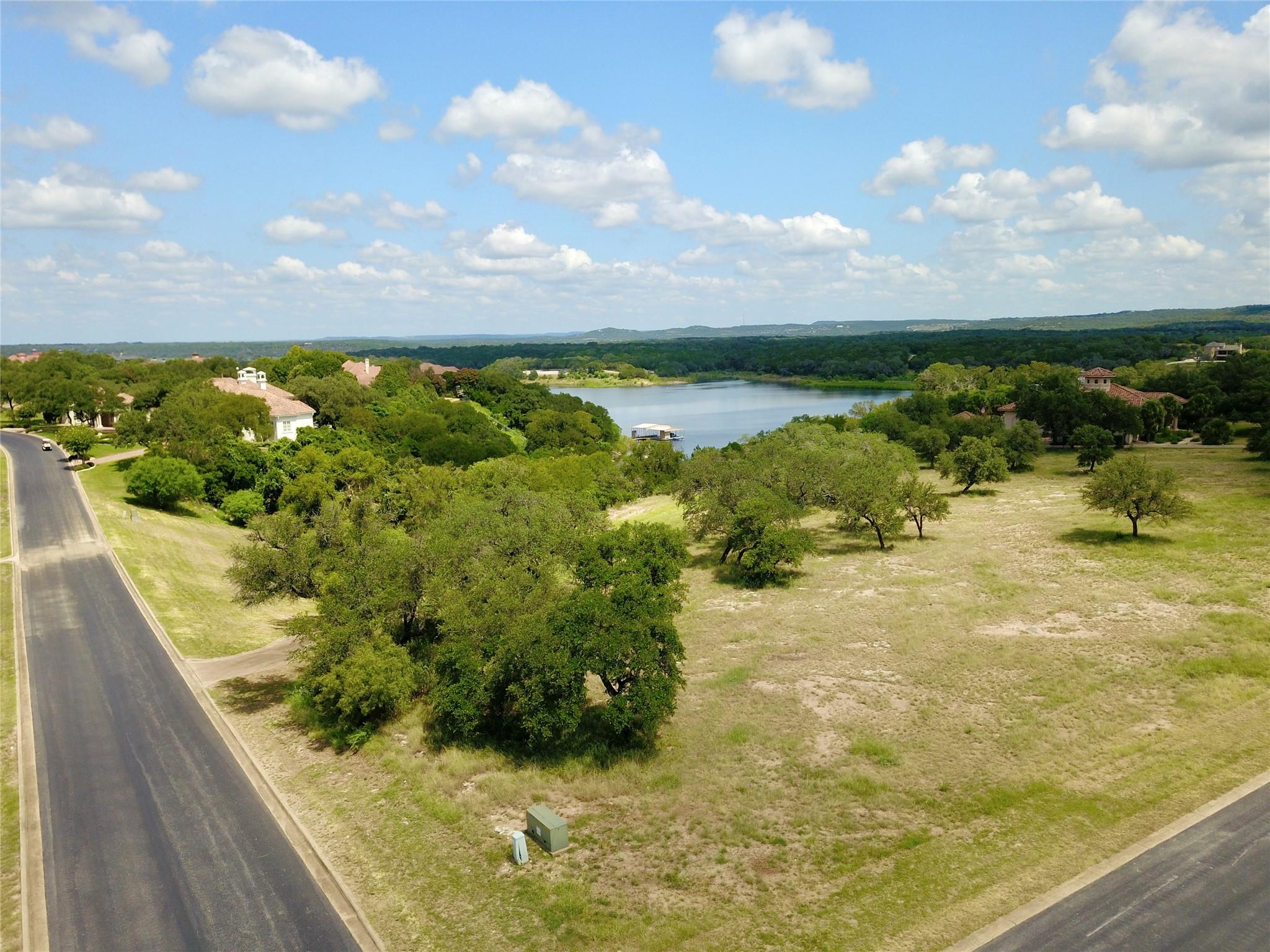 2900 Cliff Overlook, Spicewood, TX 78669