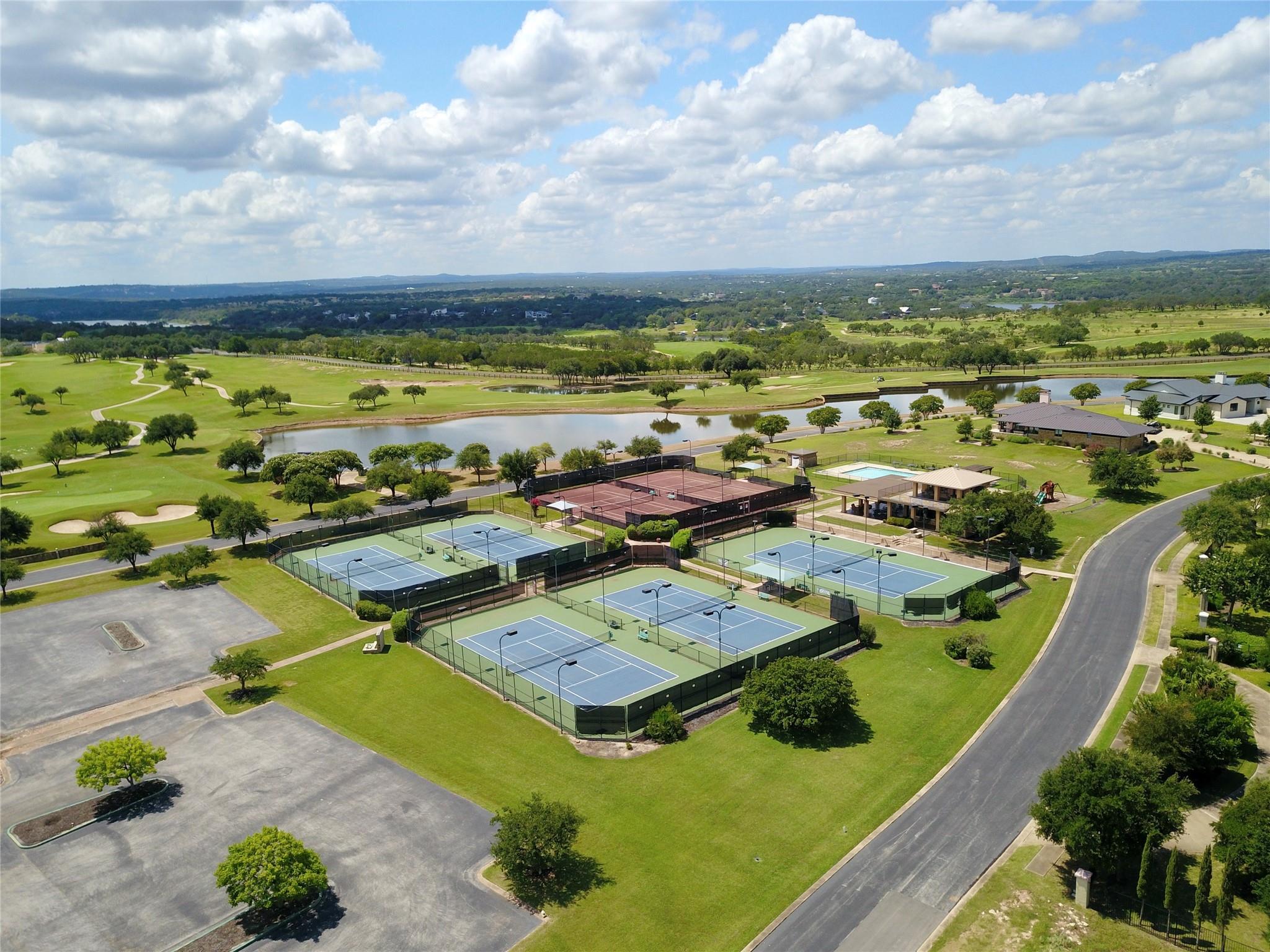 2900 Cliff Overlook, Spicewood, TX 78669