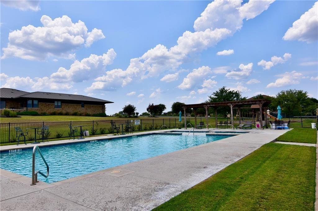 2900 Cliff Overlook, Spicewood, TX 78669