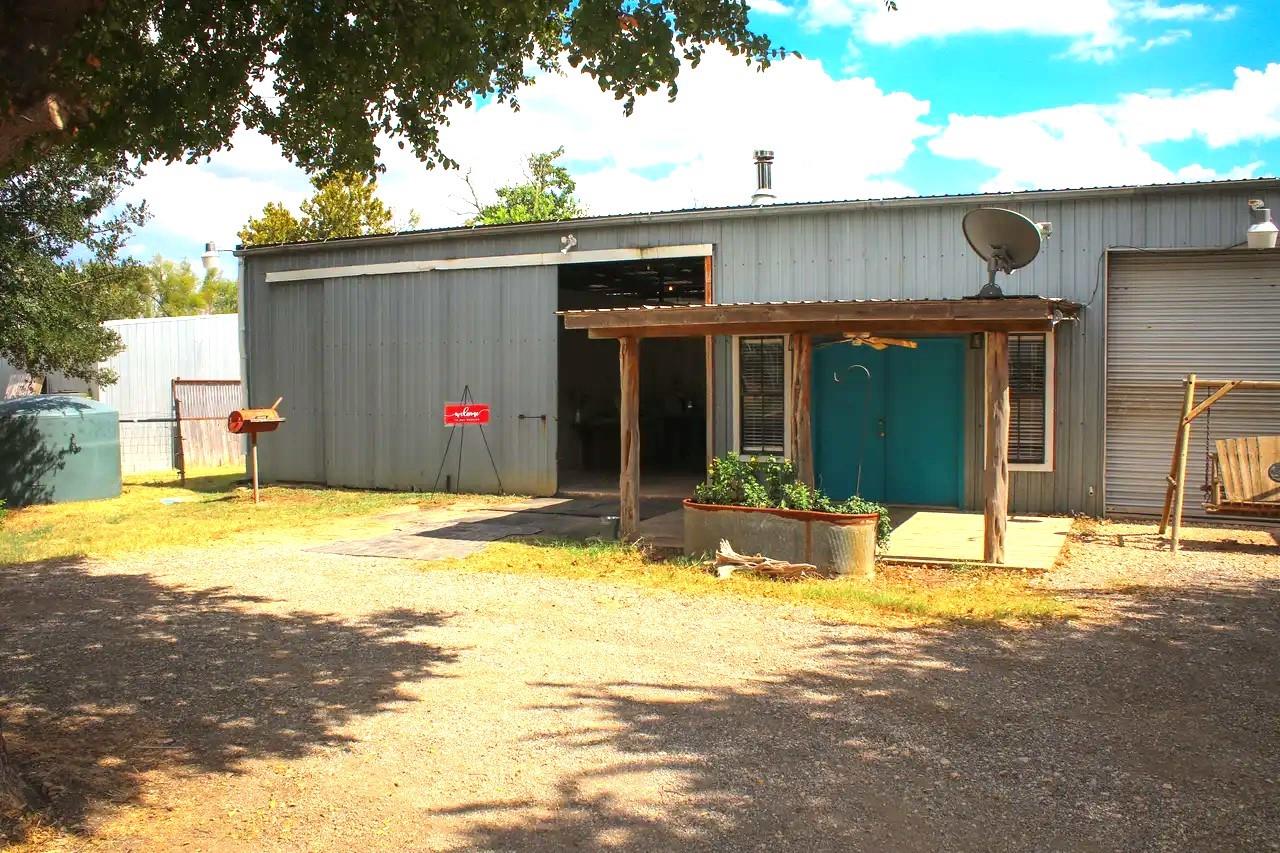 480 Mill Rd, Maxwell, TX 78656
