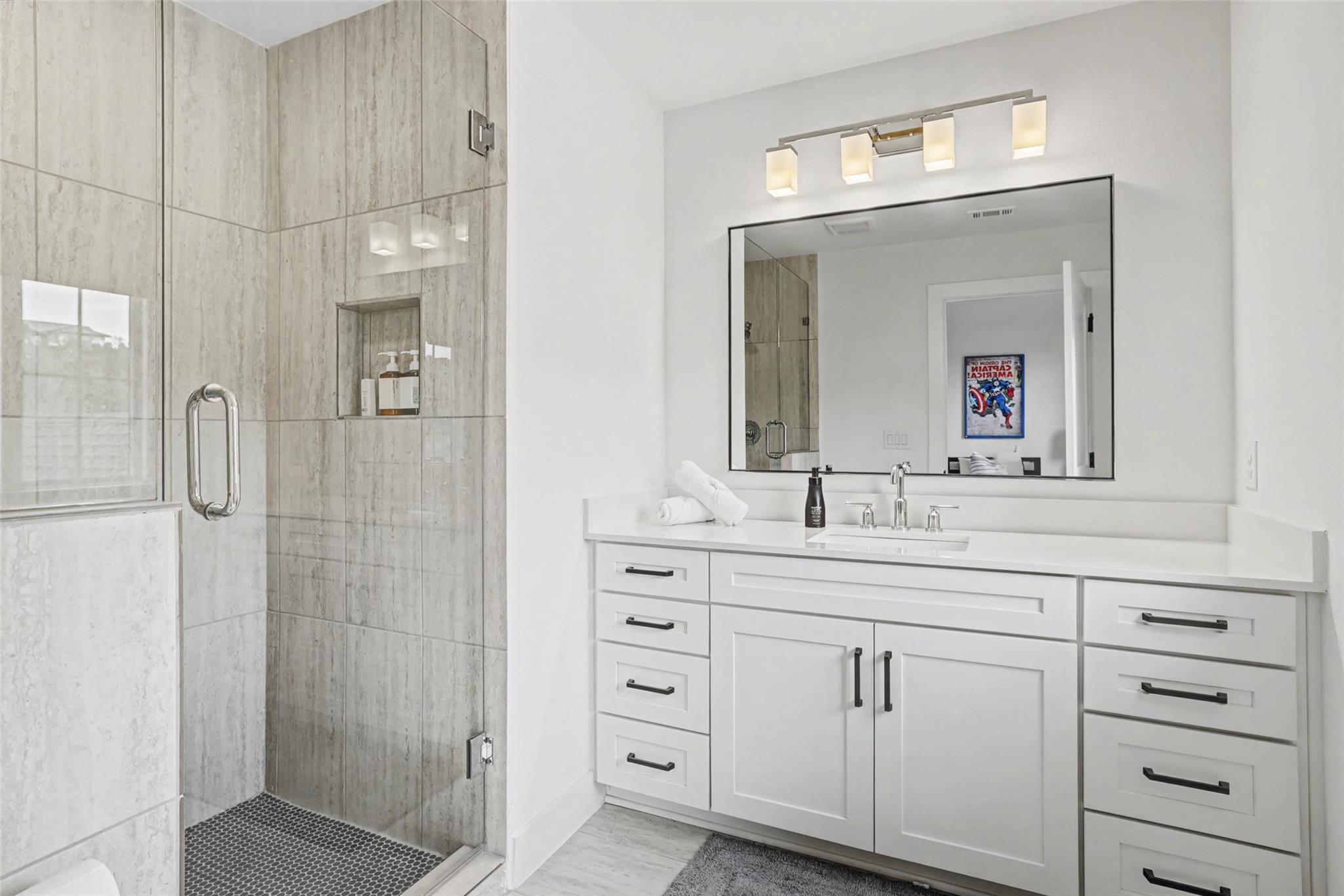 17701 Hunters Hollow, Jonestown, TX 78645