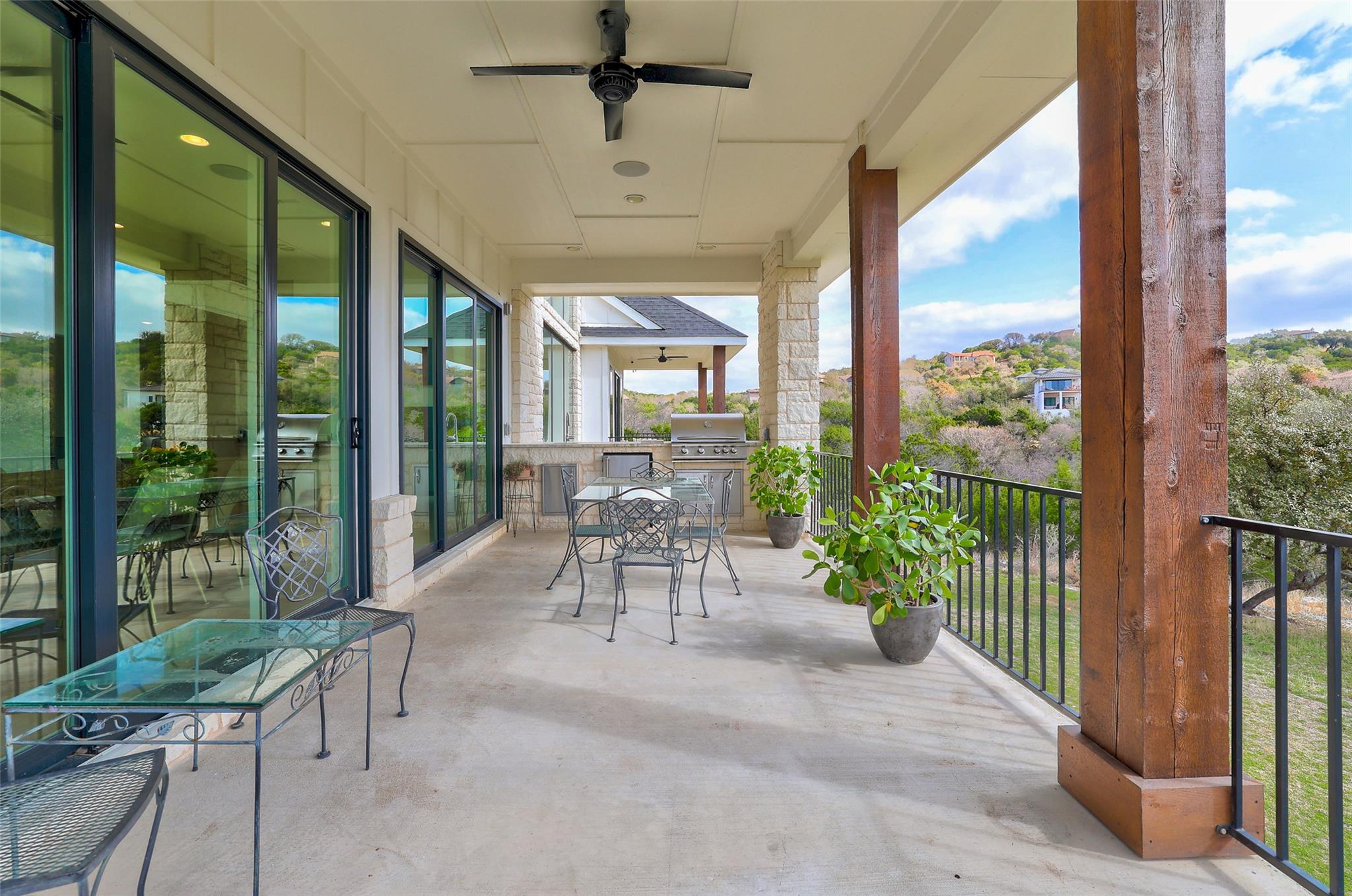 17701 Hunters Hollow, Jonestown, TX 78645