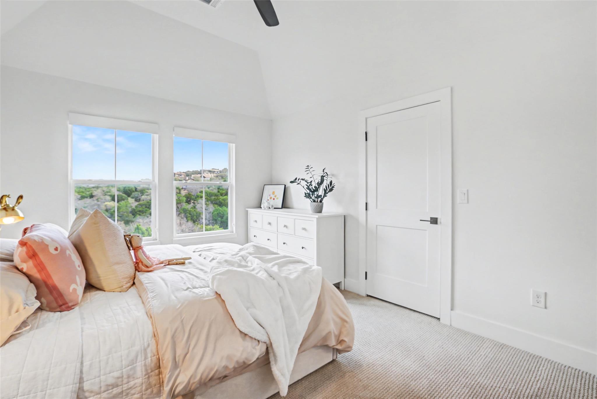 17701 Hunters Hollow, Jonestown, TX 78645