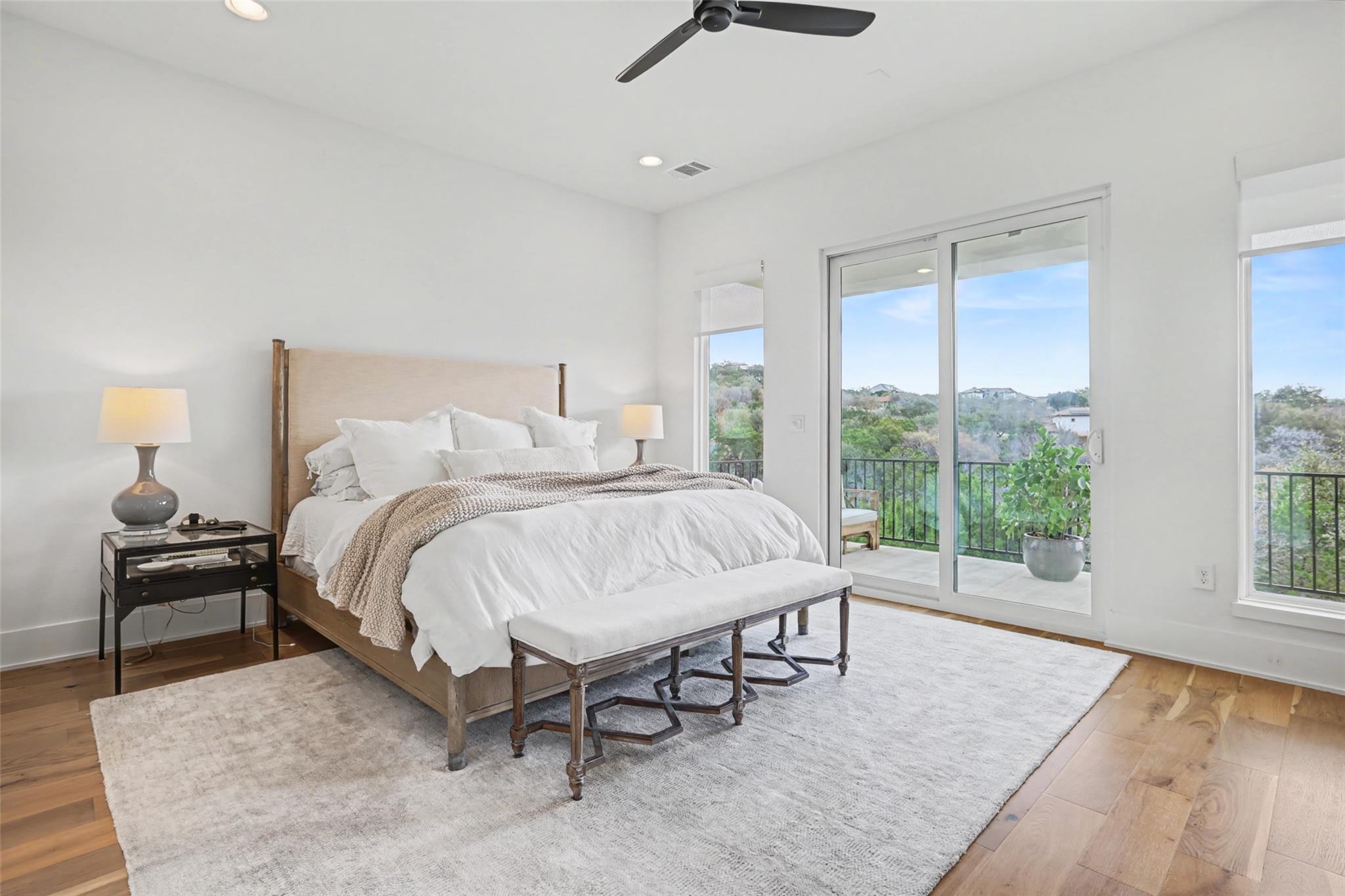 17701 Hunters Hollow, Jonestown, TX 78645