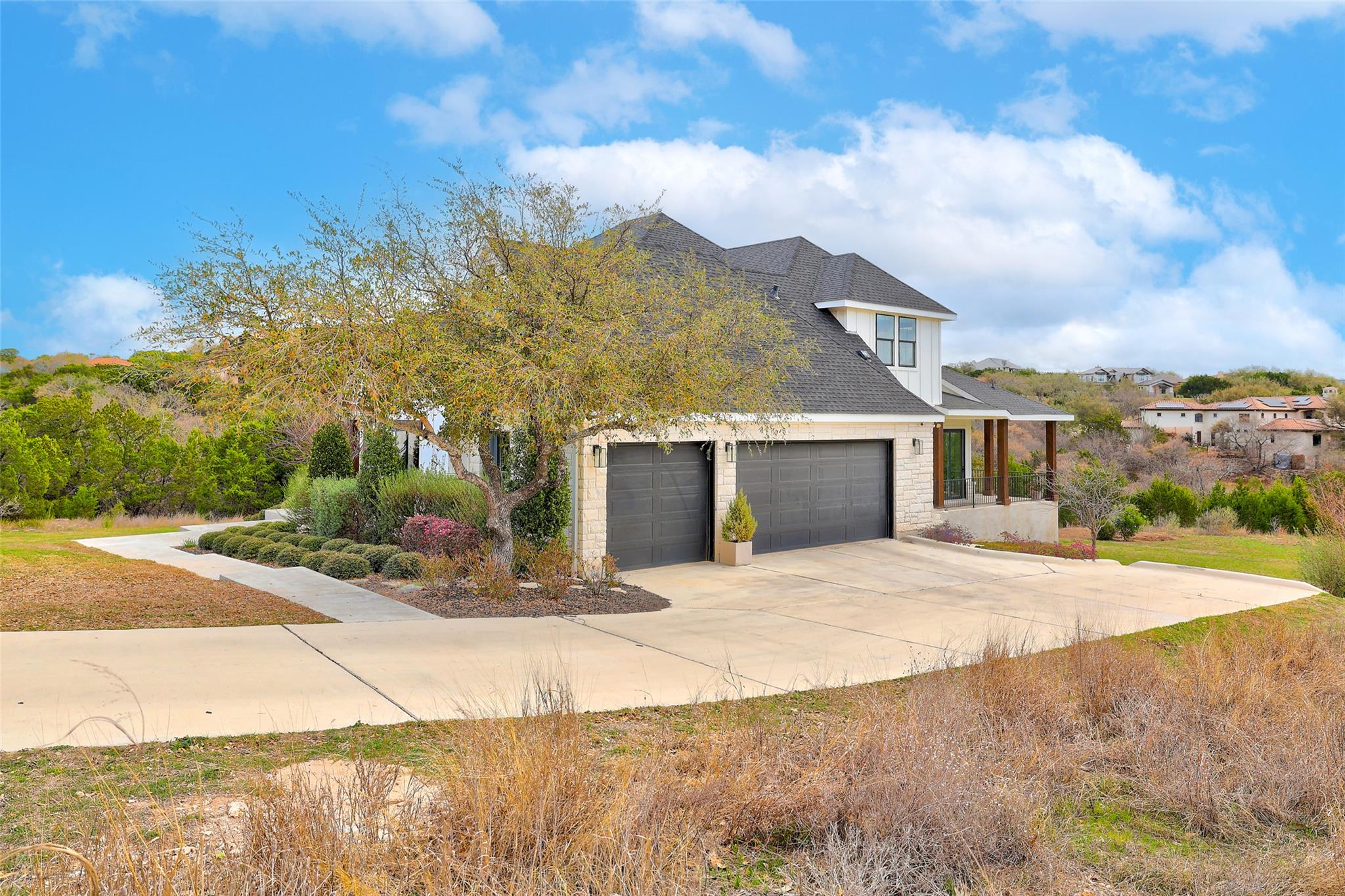 17701 Hunters Hollow, Jonestown, TX 78645