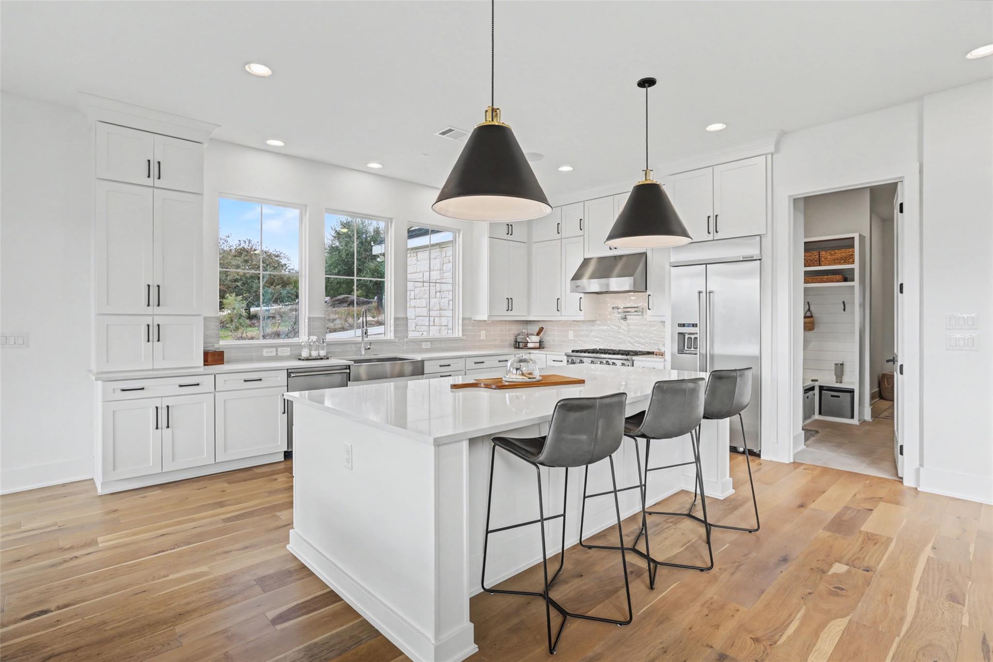 17701 Hunters Hollow, Jonestown, TX 78645