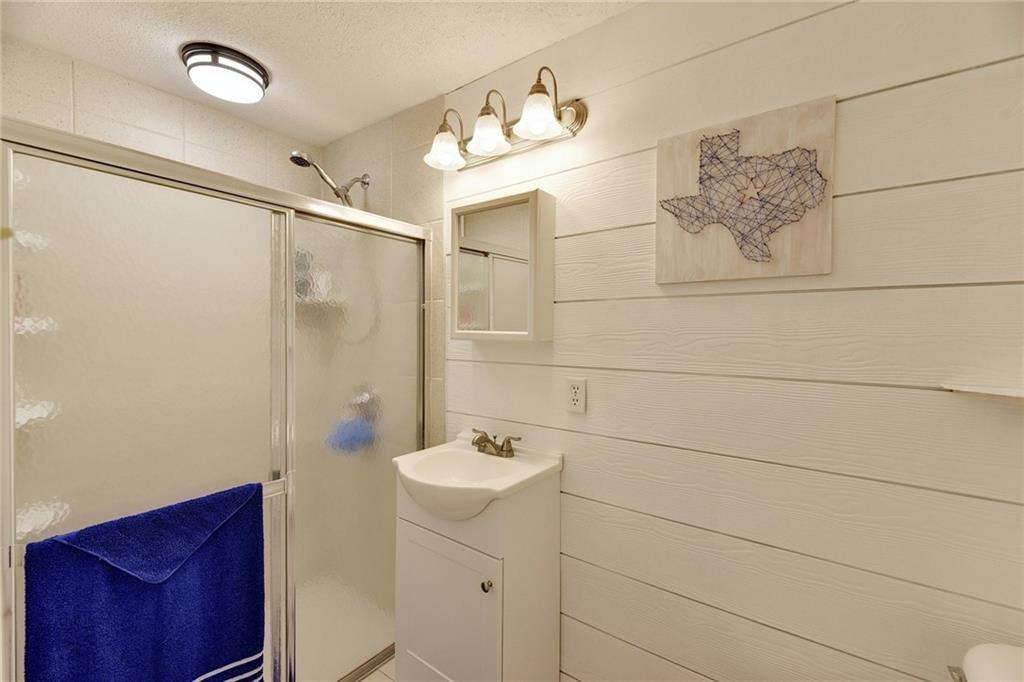 19142 Camino Real, Dale, TX 78616