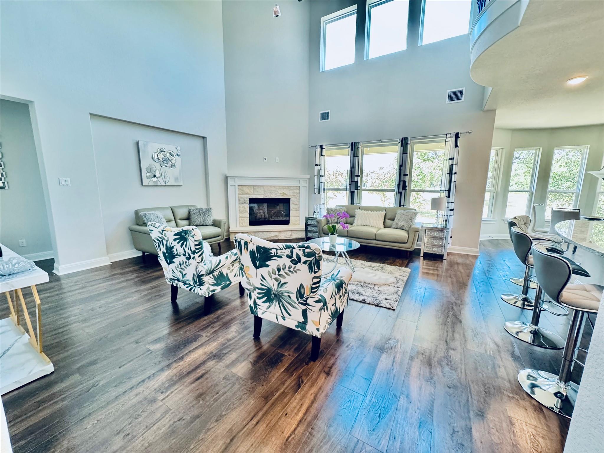 101 Gabwood Ct, Georgetown, TX 78633