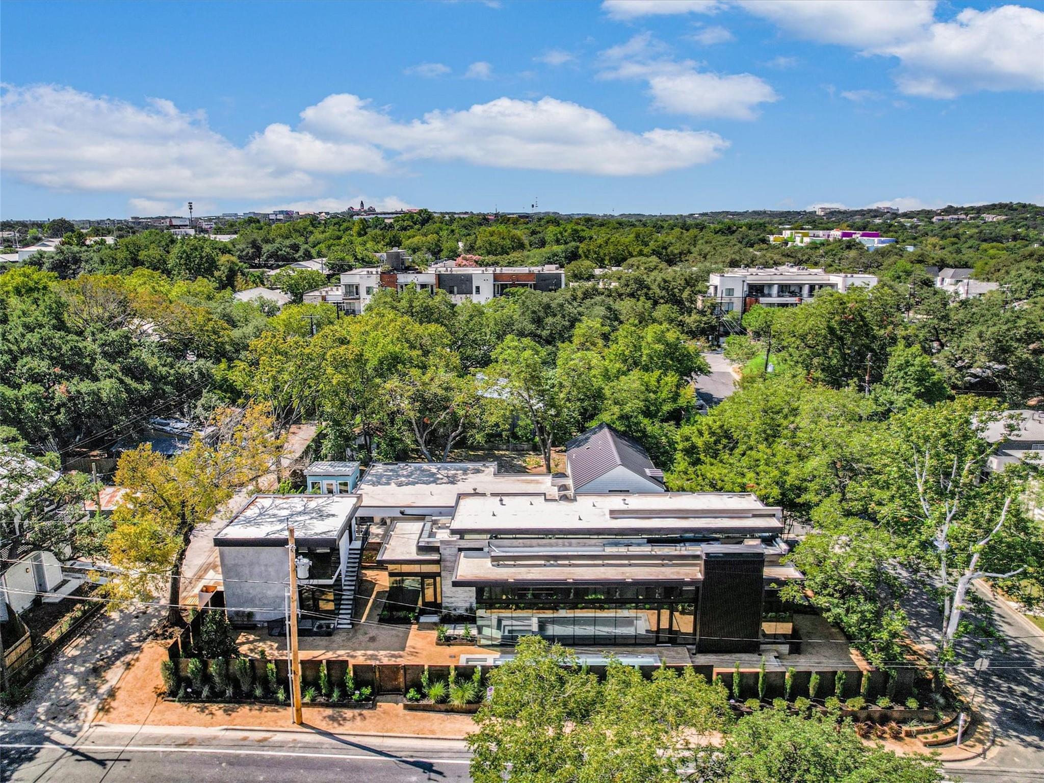 1901 Newton St, Austin, TX 78704