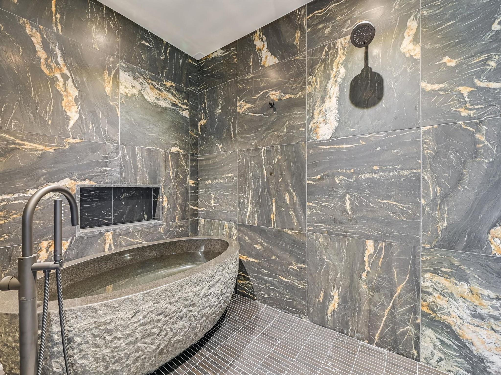 1901 Newton St, Austin, TX 78704