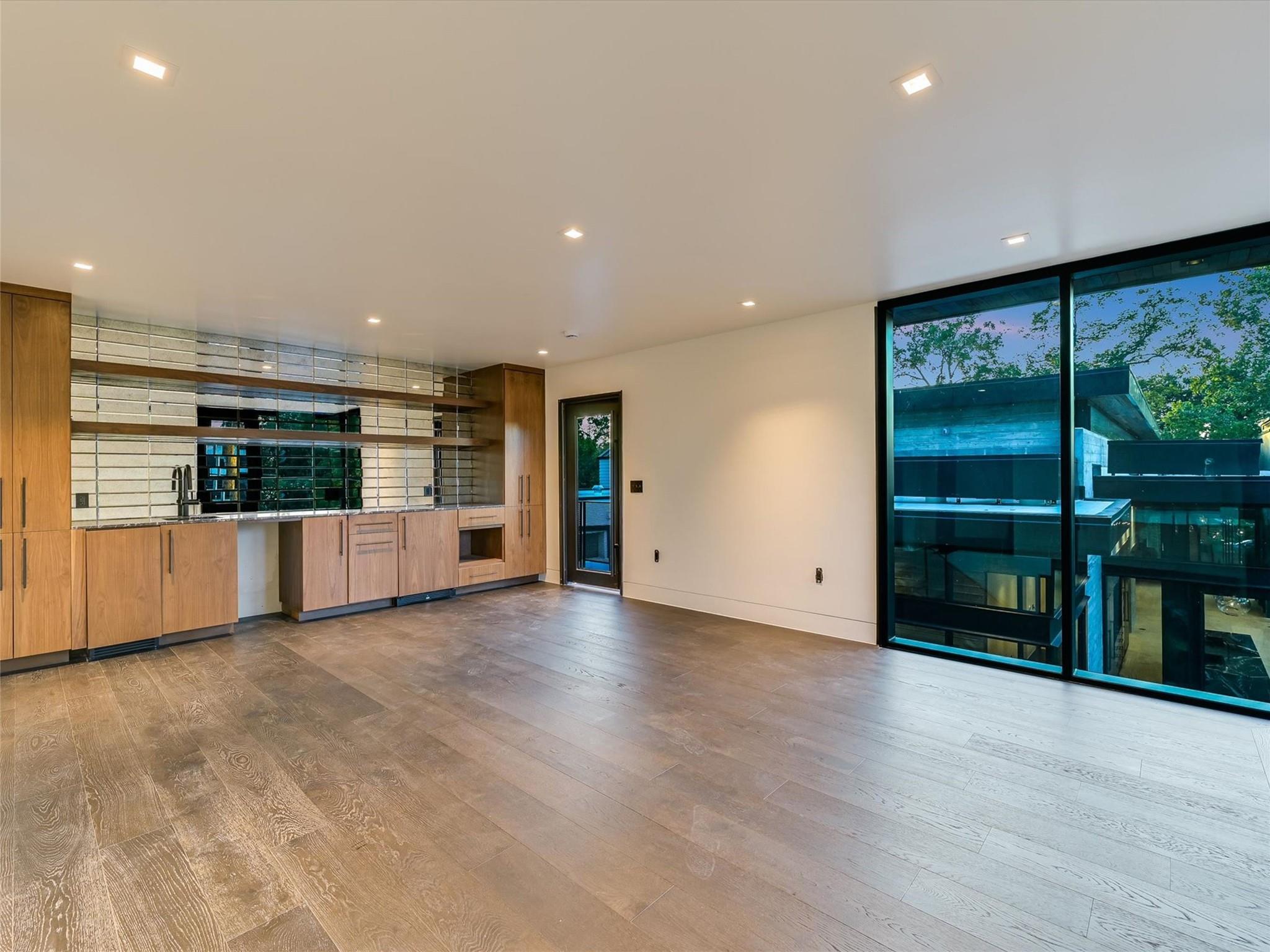 1901 Newton St, Austin, TX 78704