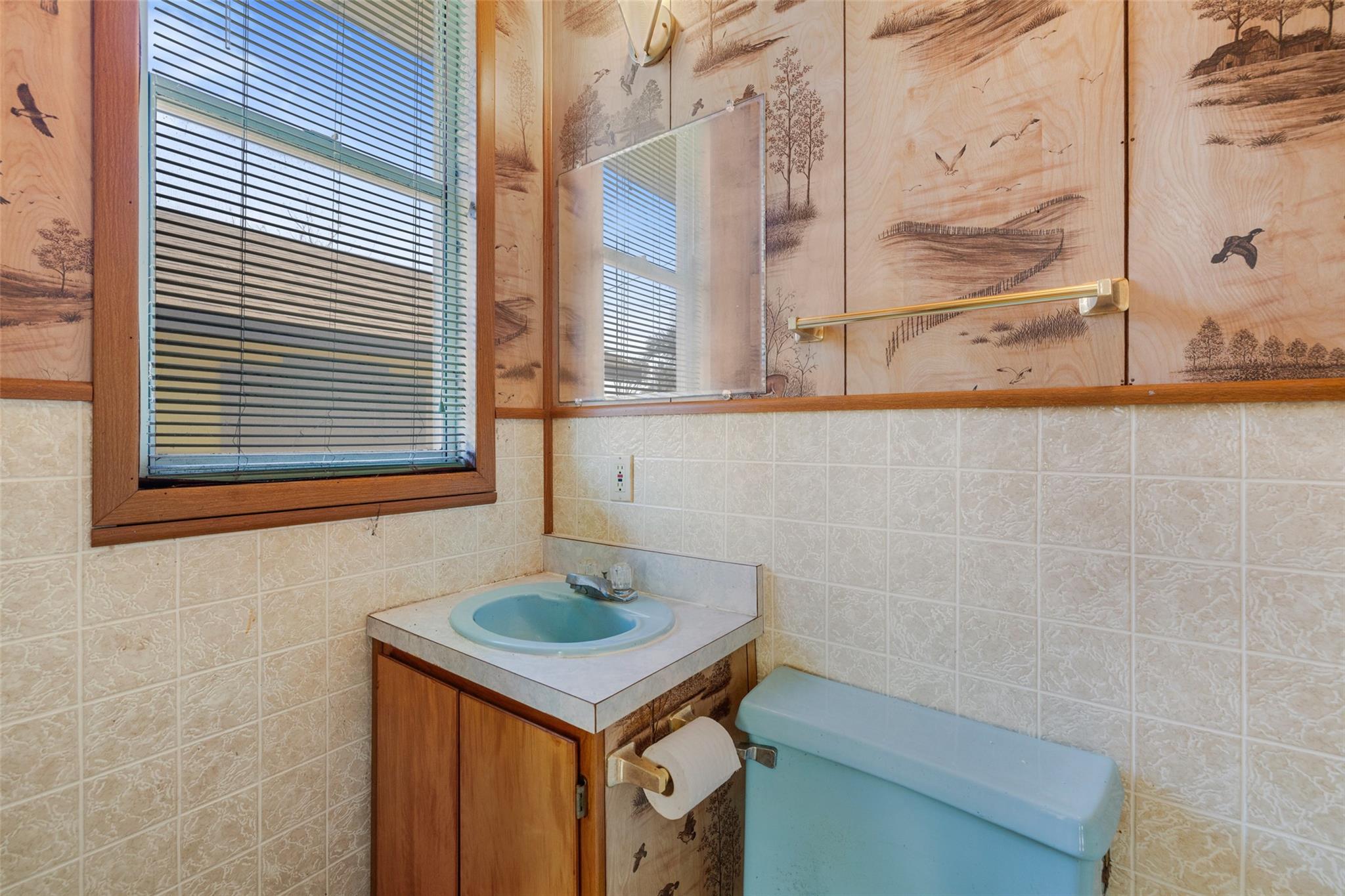 303 Vernon St, Taylor, TX 76574