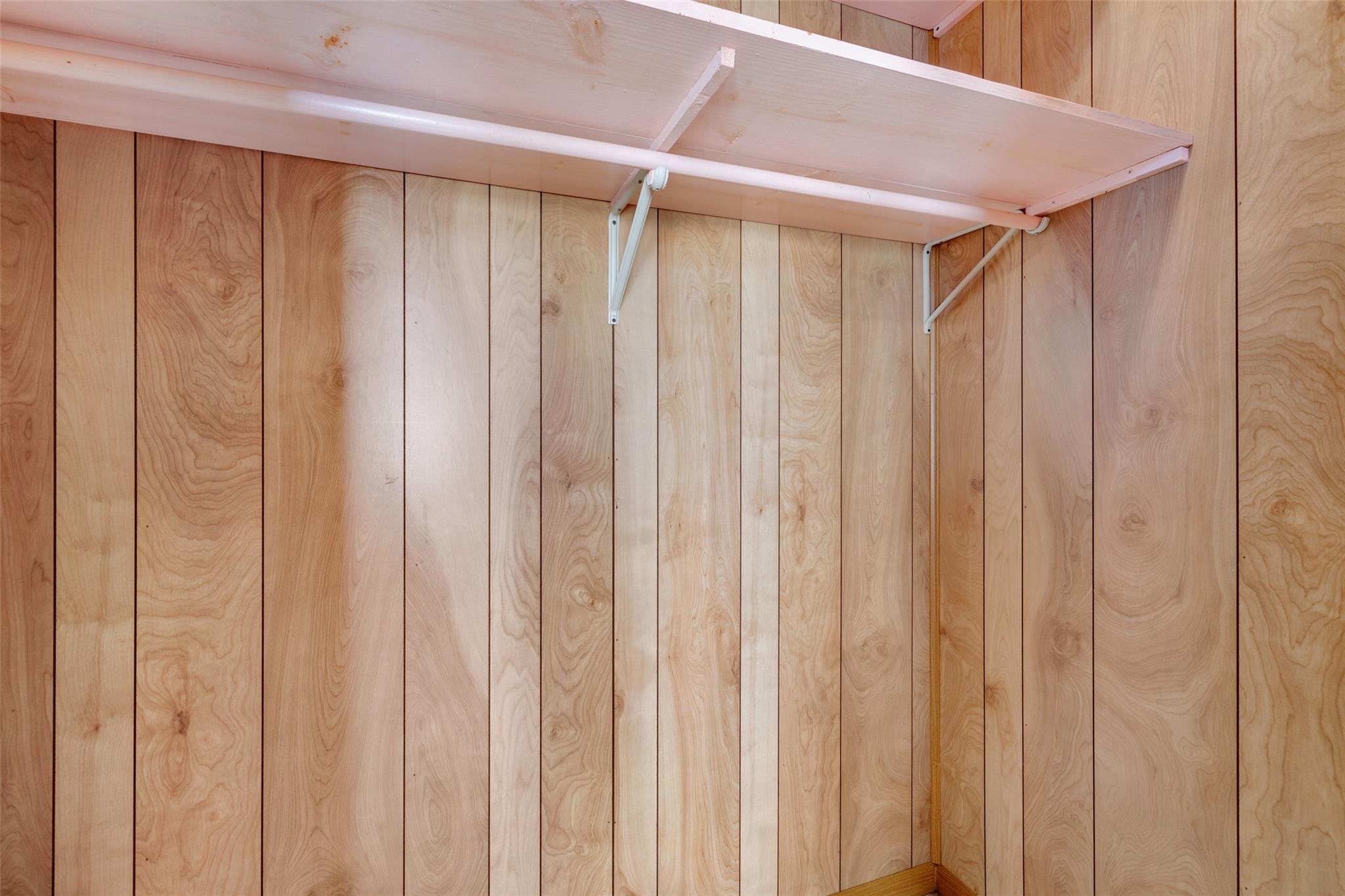 303 Vernon St, Taylor, TX 76574