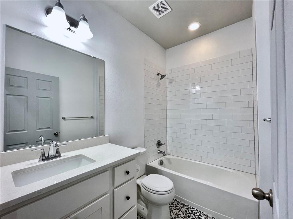 11812 Offaly Dr, Austin, TX 78754