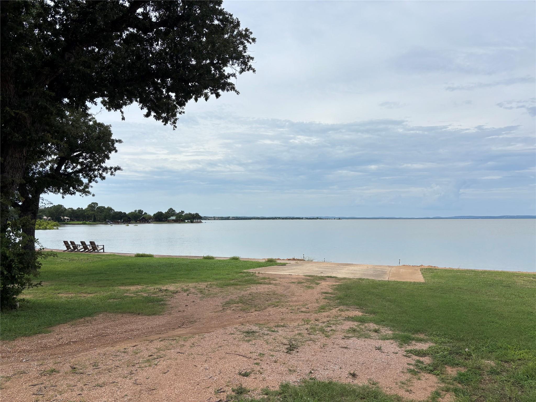 104 Oleander Dr, Buchanan Dam, TX 78609