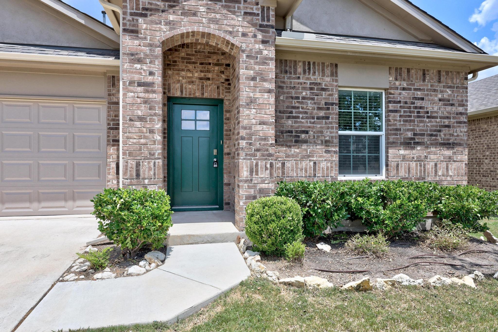 356 Shiner Ln, Georgetown, TX 78626
