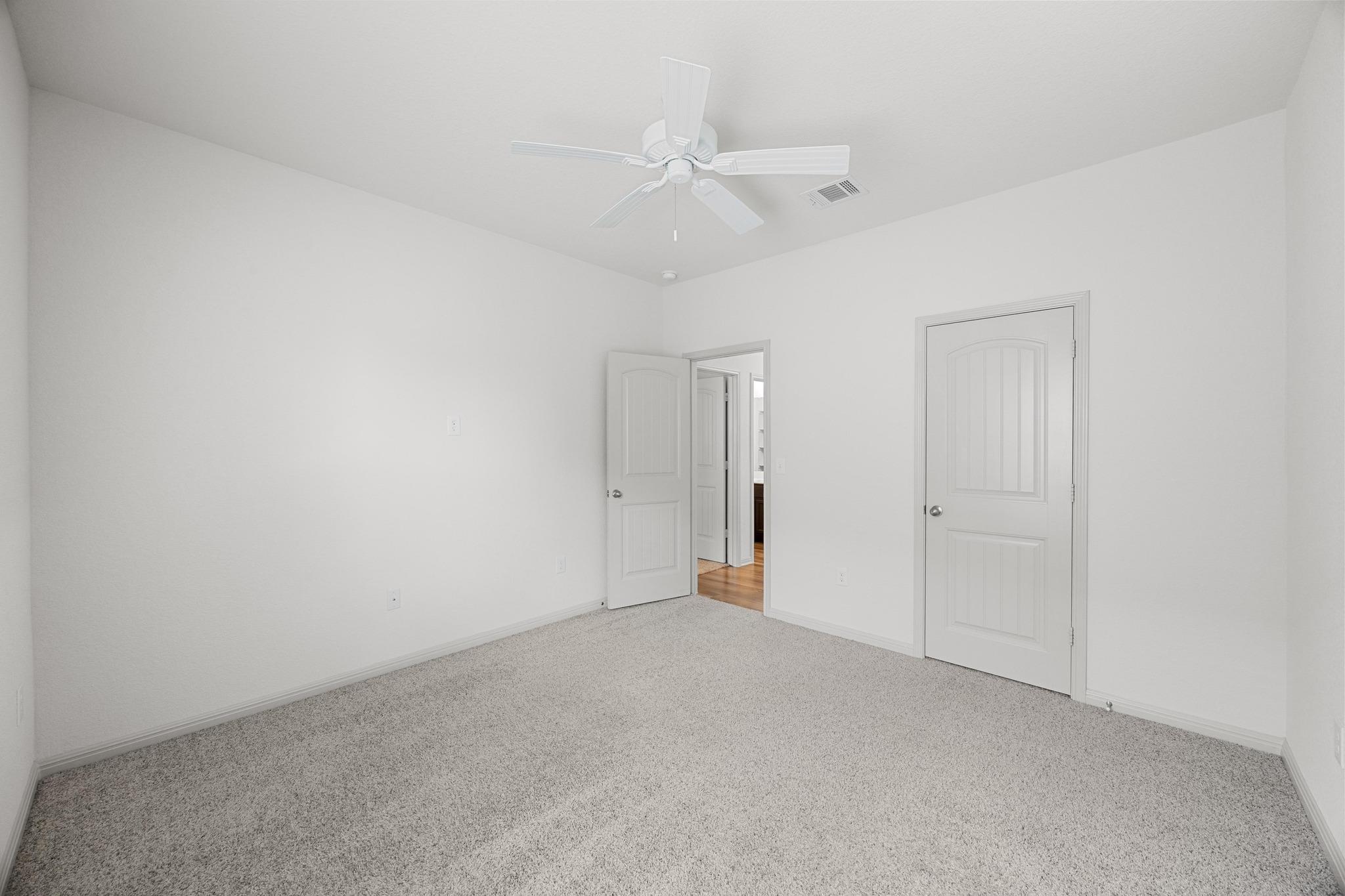 356 Shiner Ln, Georgetown, TX 78626