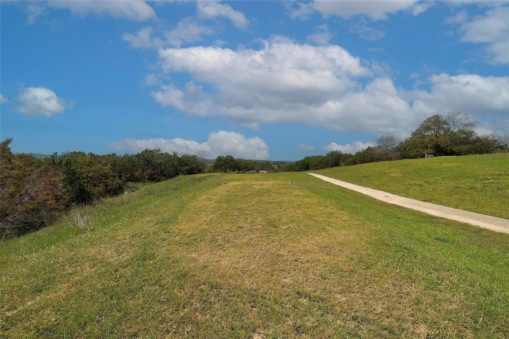 20406 Earhart Ln, Lago Vista, TX 78645