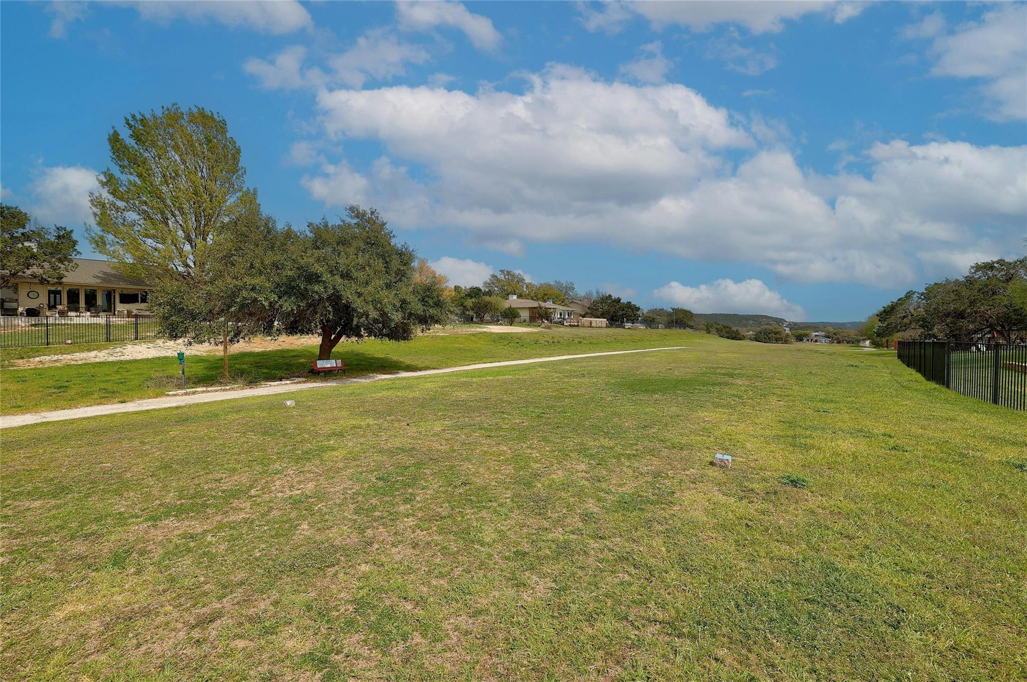 20406 Earhart Ln, Lago Vista, TX 78645