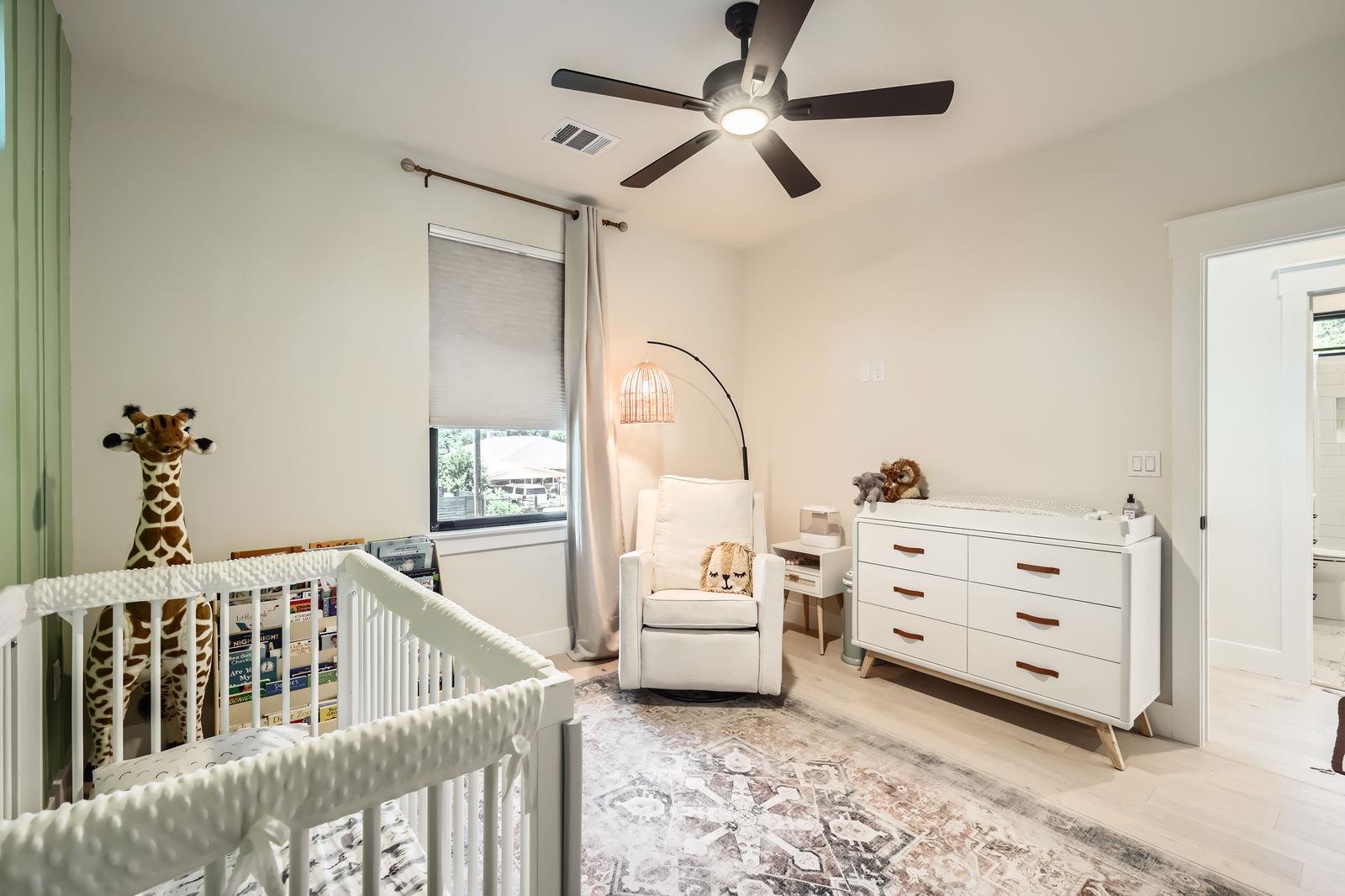 1101 1/2 Brass St # 1, Austin, TX 78702