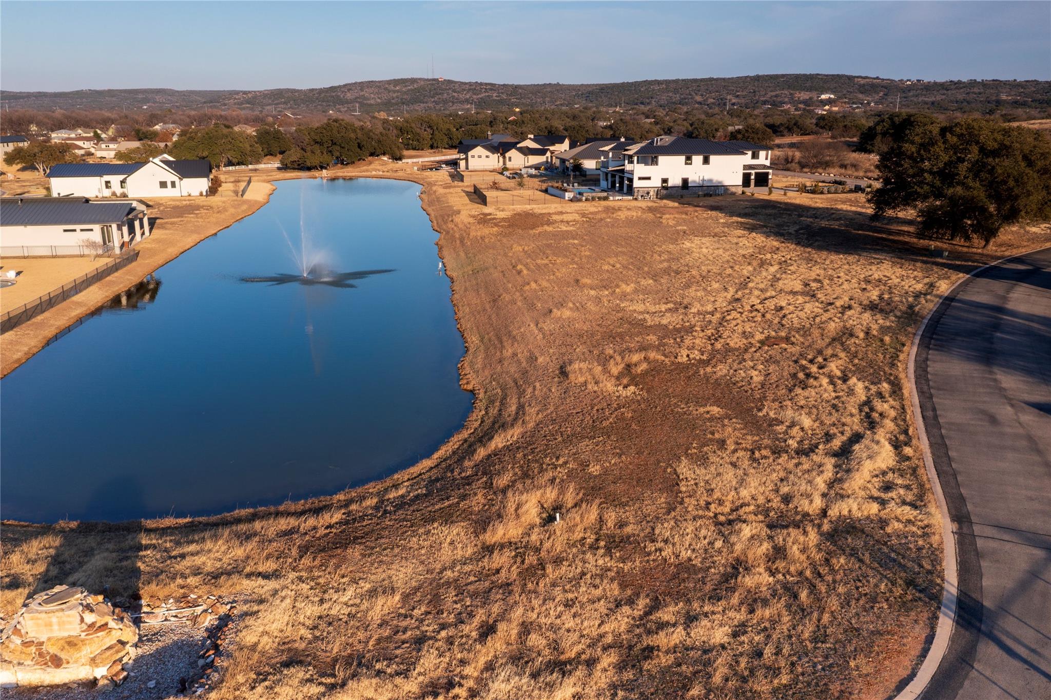 56 Clearwater Dr, Kingsland, TX 78639