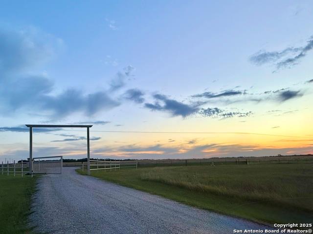 7803 US Highway 181, Falls City, TX 78113