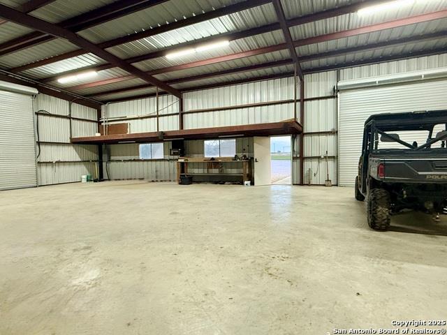 7803 US Highway 181, Falls City, TX 78113