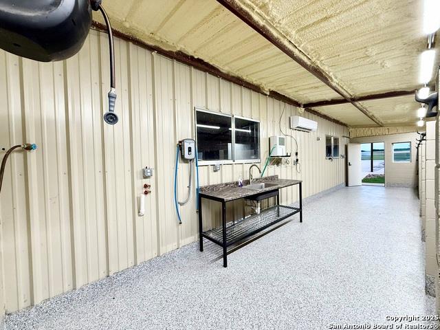 7803 US Highway 181, Falls City, TX 78113