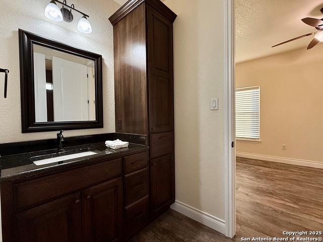 7803 US Highway 181, Falls City, TX 78113