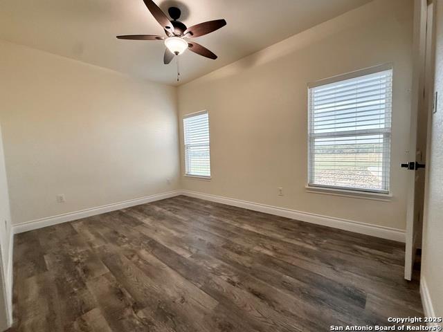 7803 US Highway 181, Falls City, TX 78113