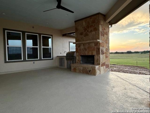 7803 US Highway 181, Falls City, TX 78113