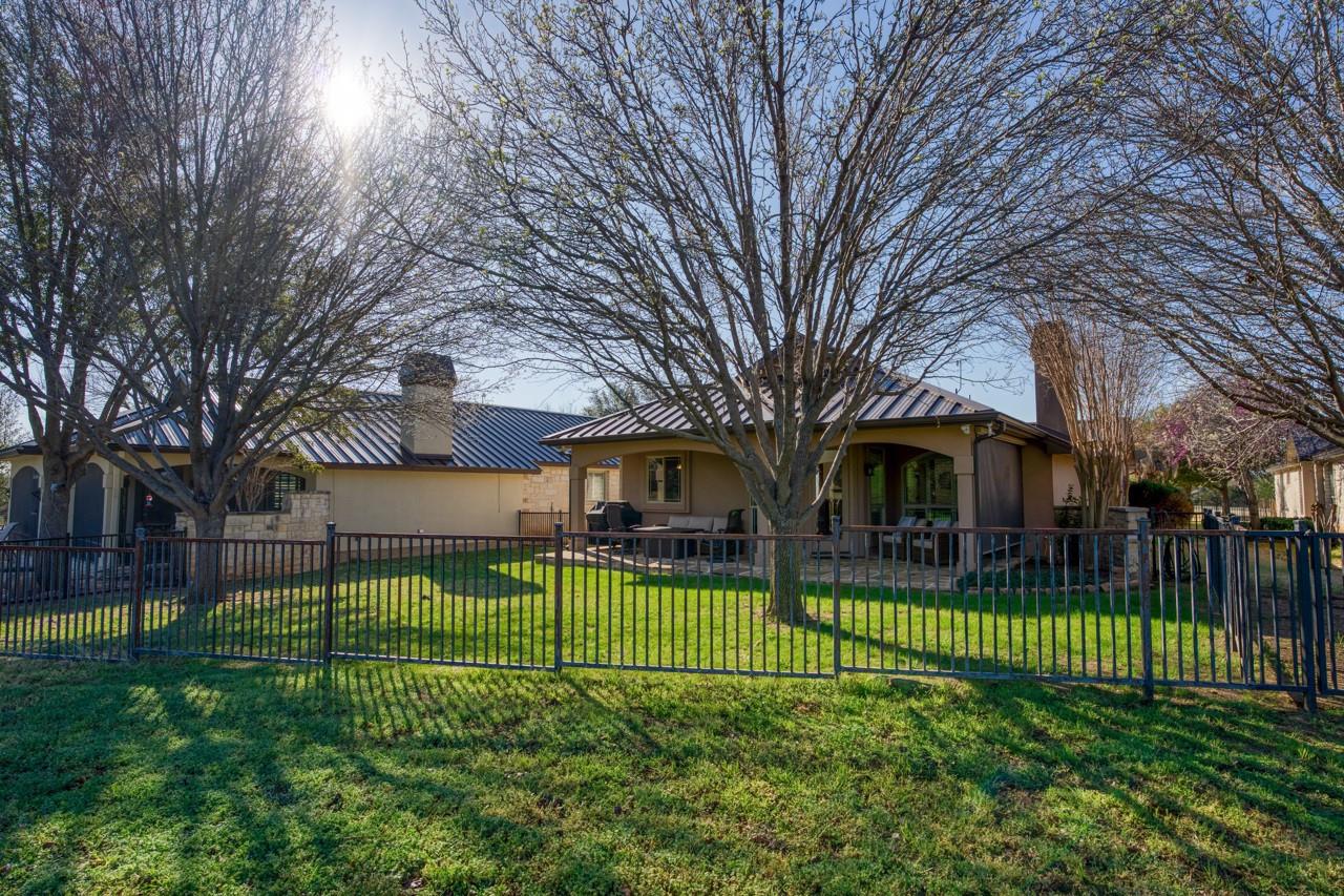 602 Fault Line Dr, Horseshoe Bay, TX 78657