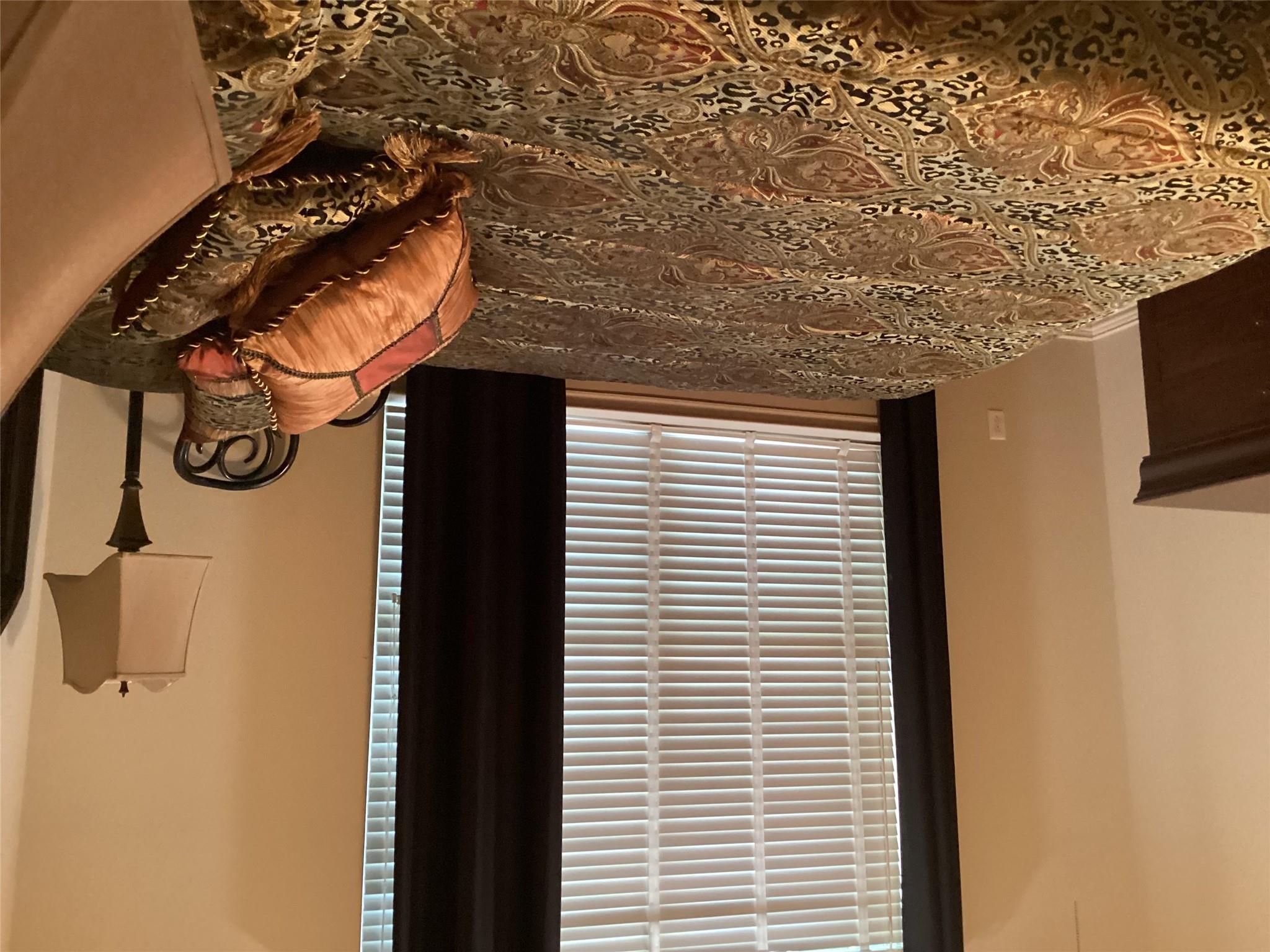 128 Crystal Springs Dr, Georgetown, TX 78633