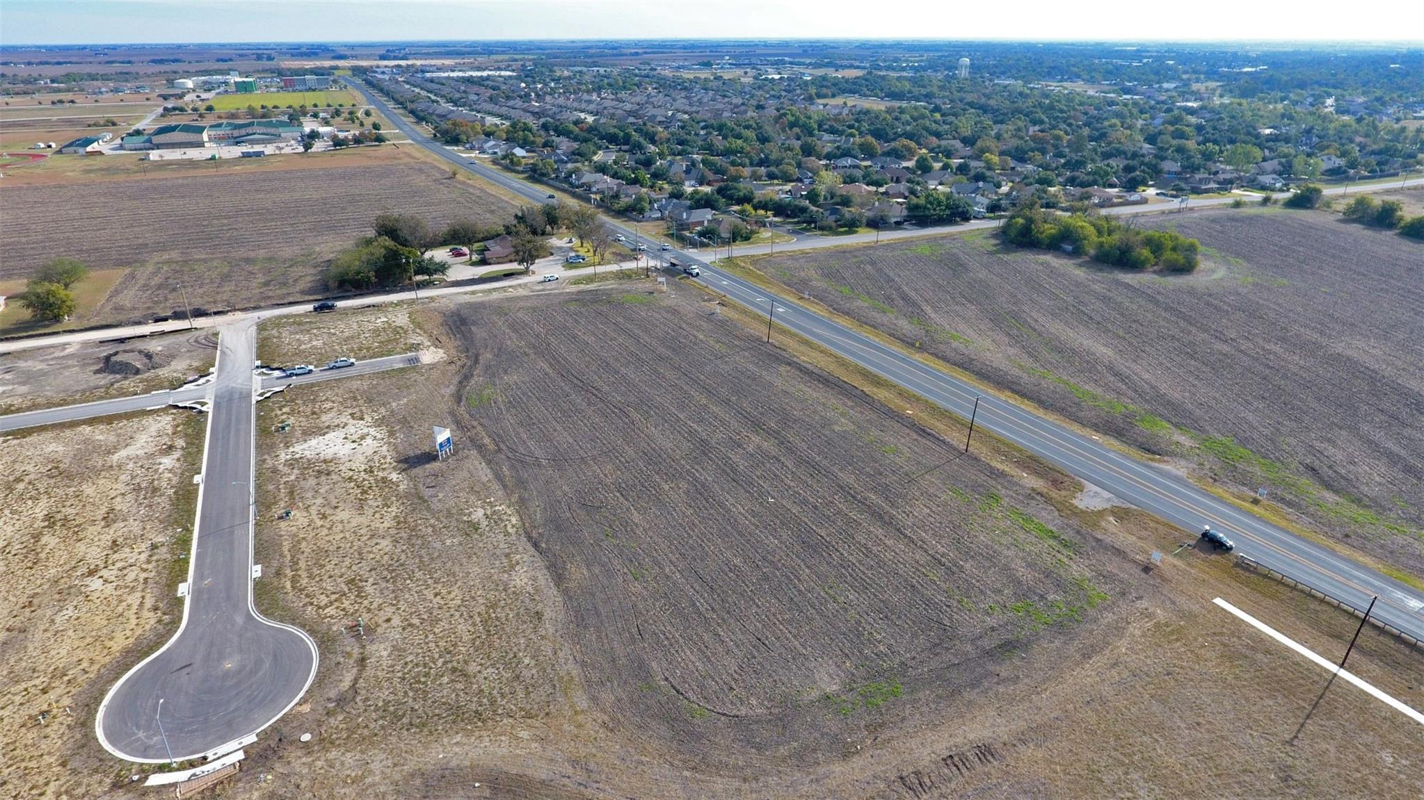 0000 Carlos G. Parker Blvd, Taylor, TX 76574