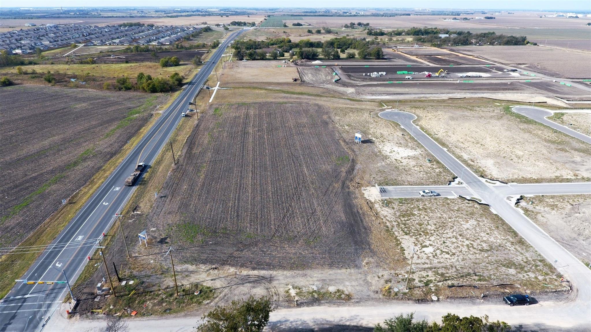 0000 Carlos G. Parker Blvd, Taylor, TX 76574