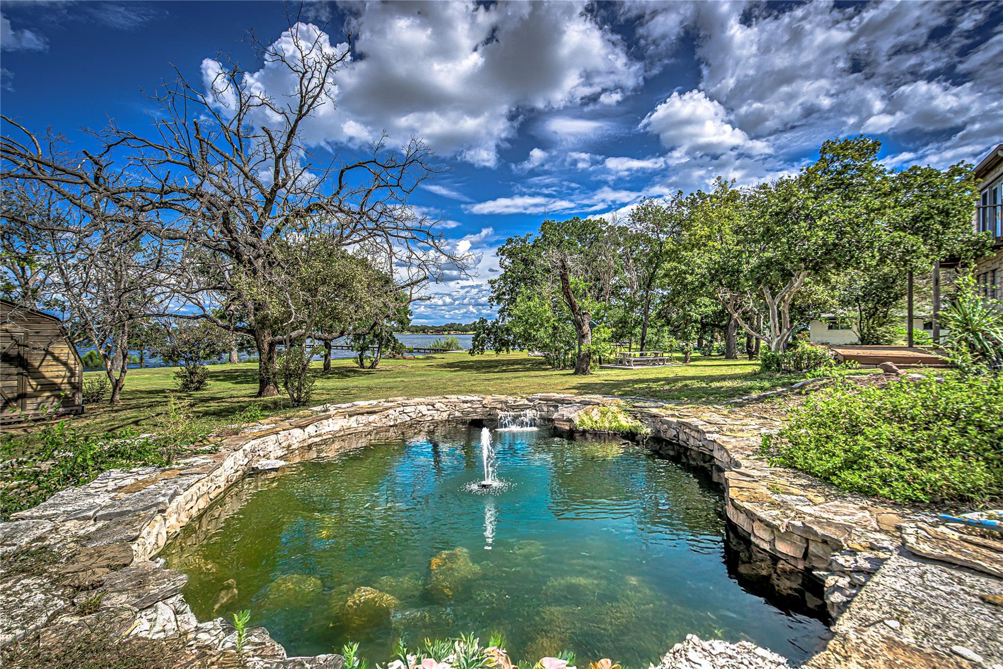 312 Blue Sky Way, Burnet, TX 78609