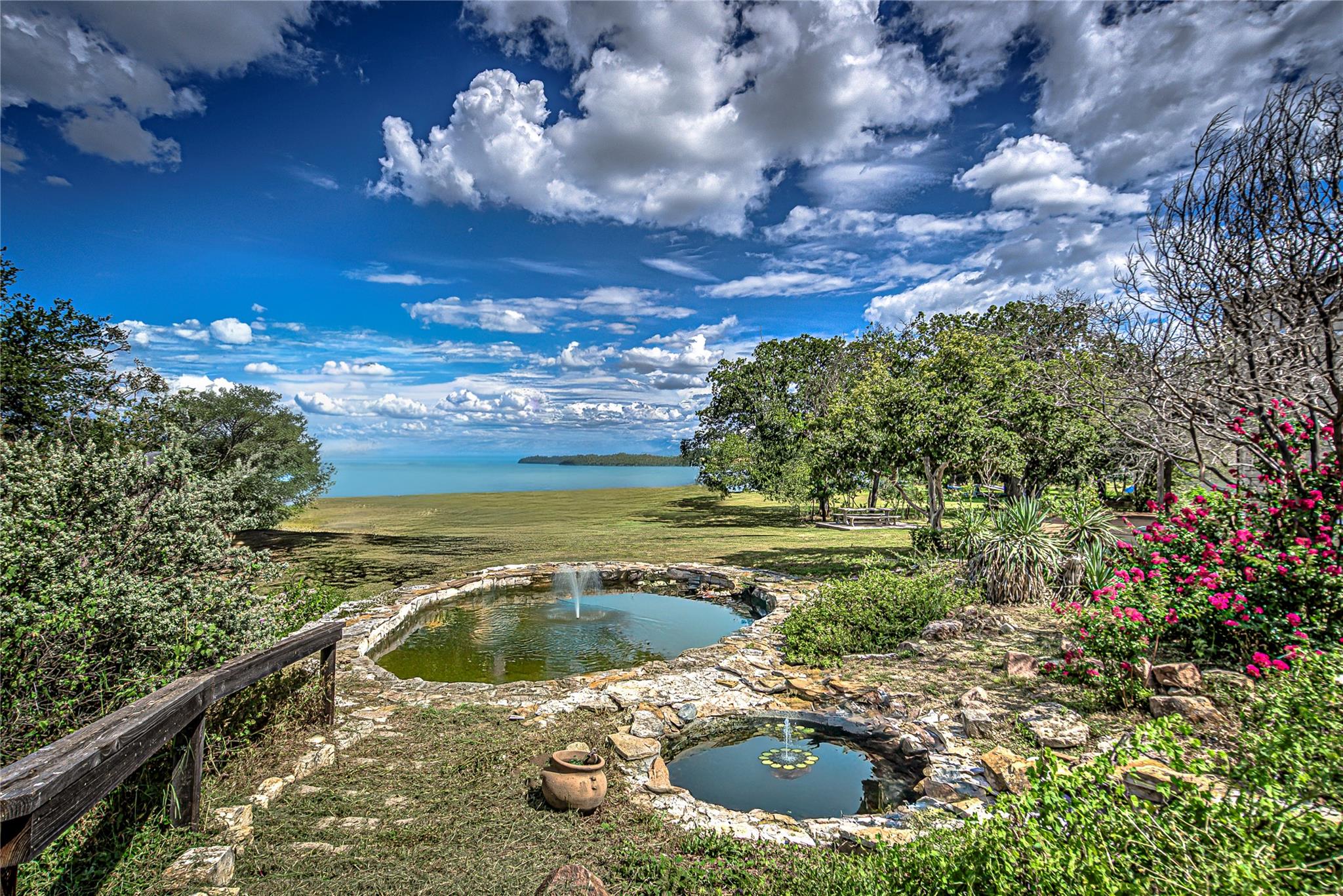 312 Blue Sky Way, Burnet, TX 78609