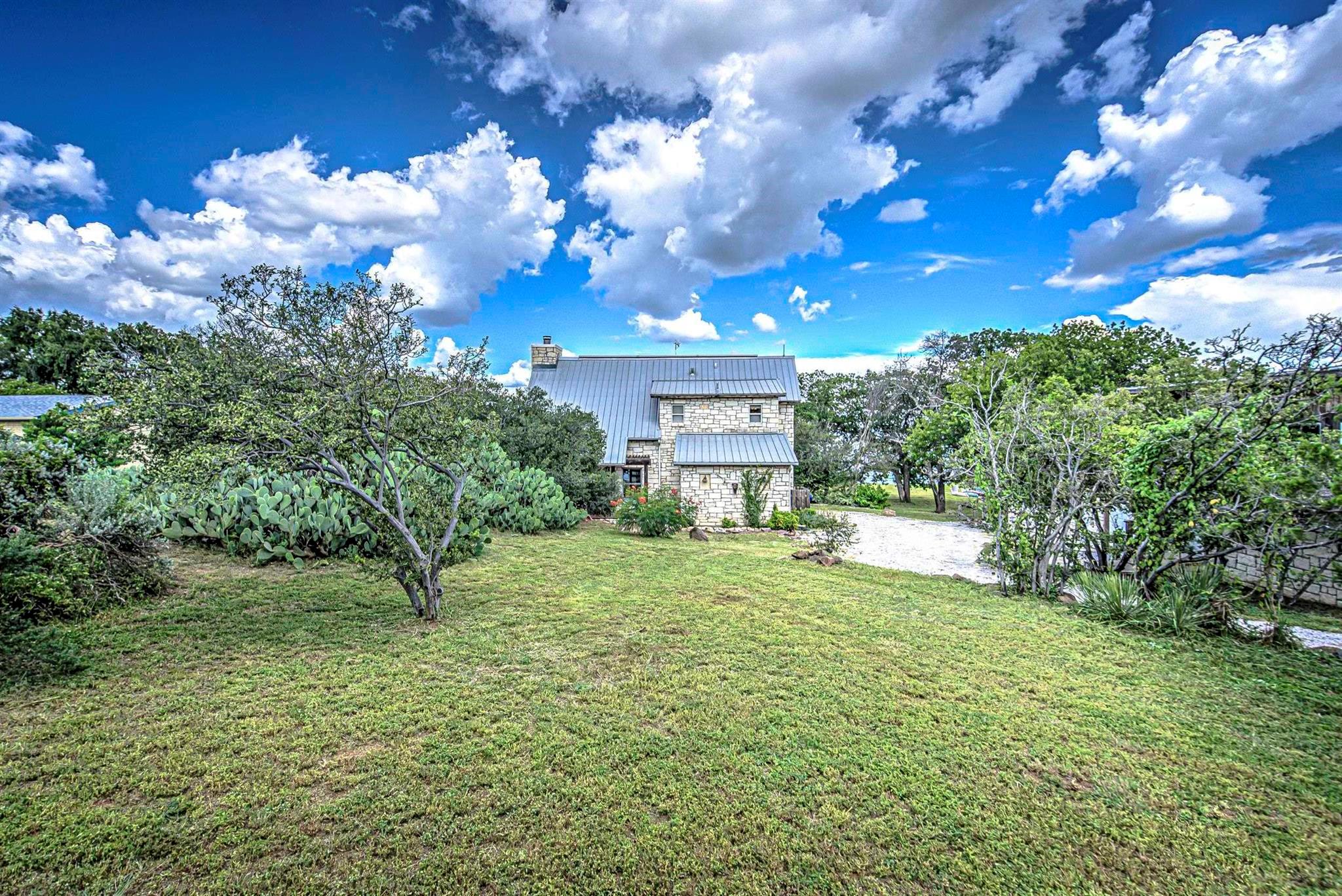 312 Blue Sky Way, Burnet, TX 78609